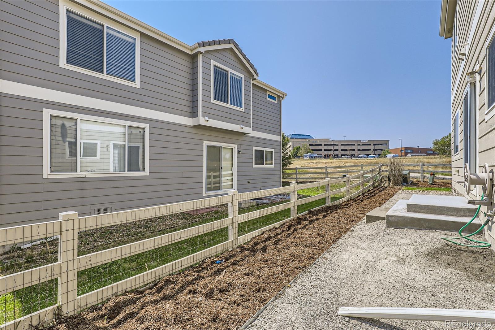 186 S Fraser Court