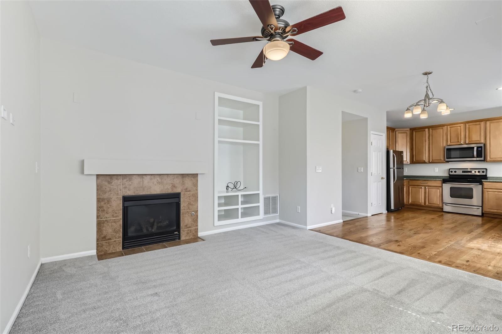 186 S Fraser Court