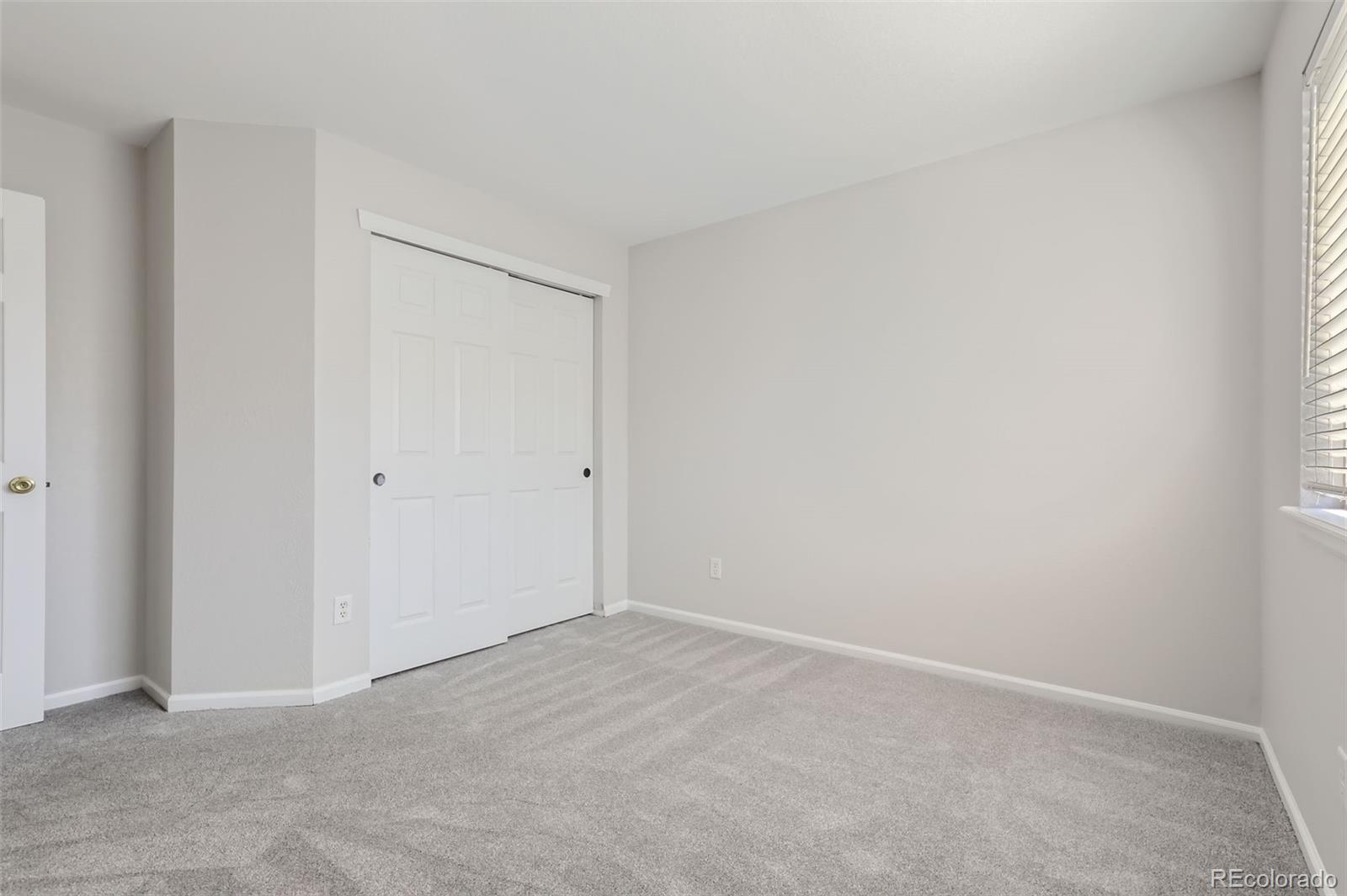 186 S Fraser Court