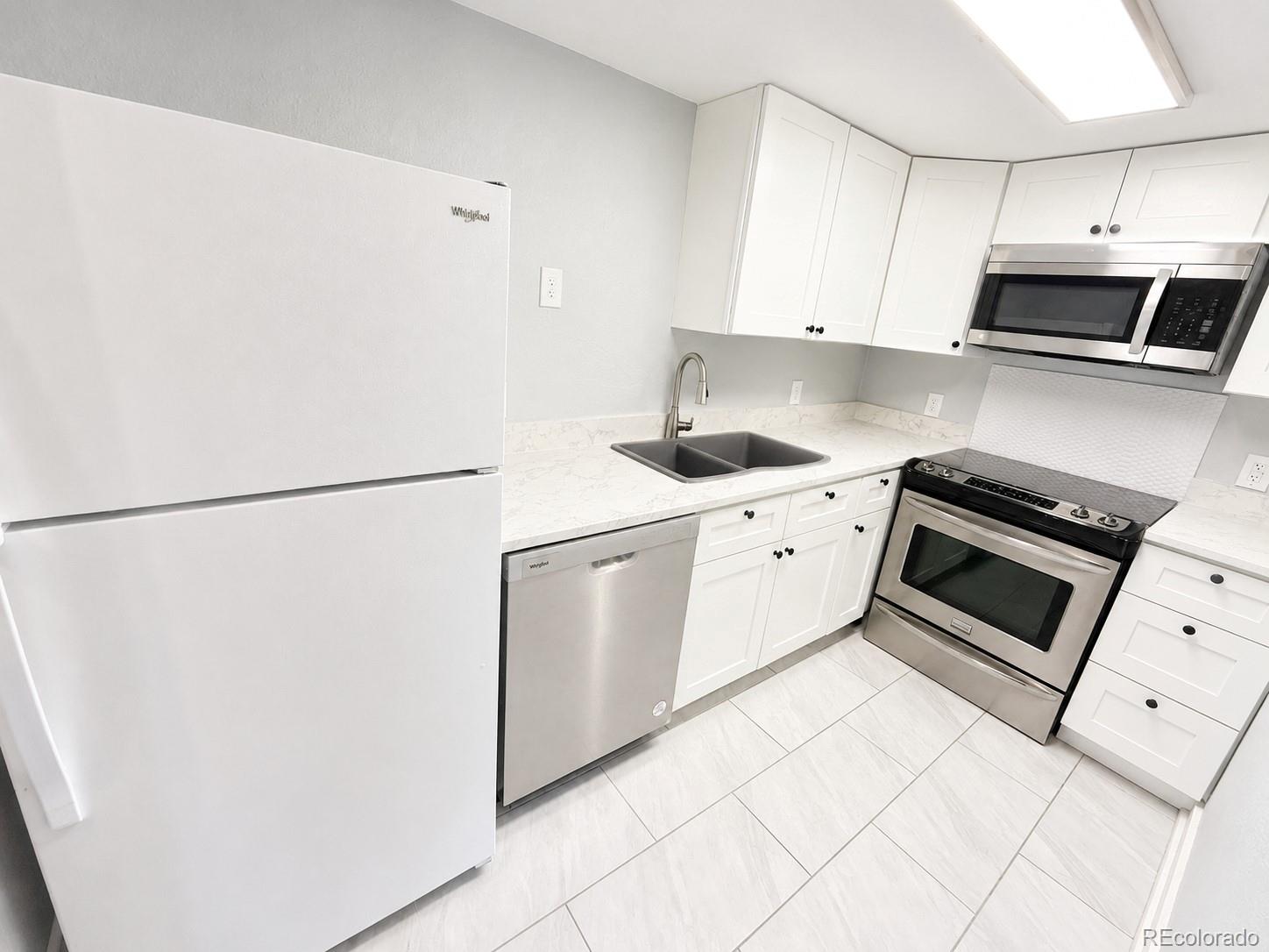9725 E Harvard Avenue Unit: 396