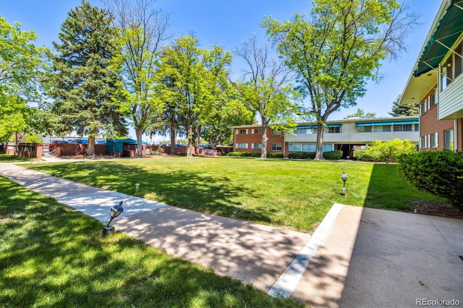 2203 S Holly Street Unit: 3