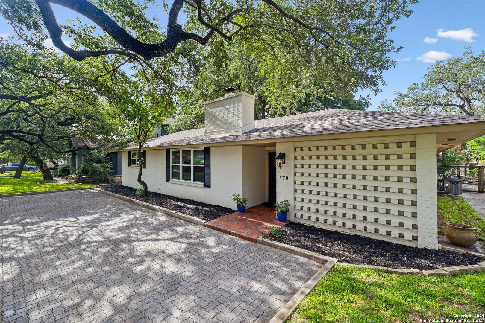 170 CLAYWELL DR