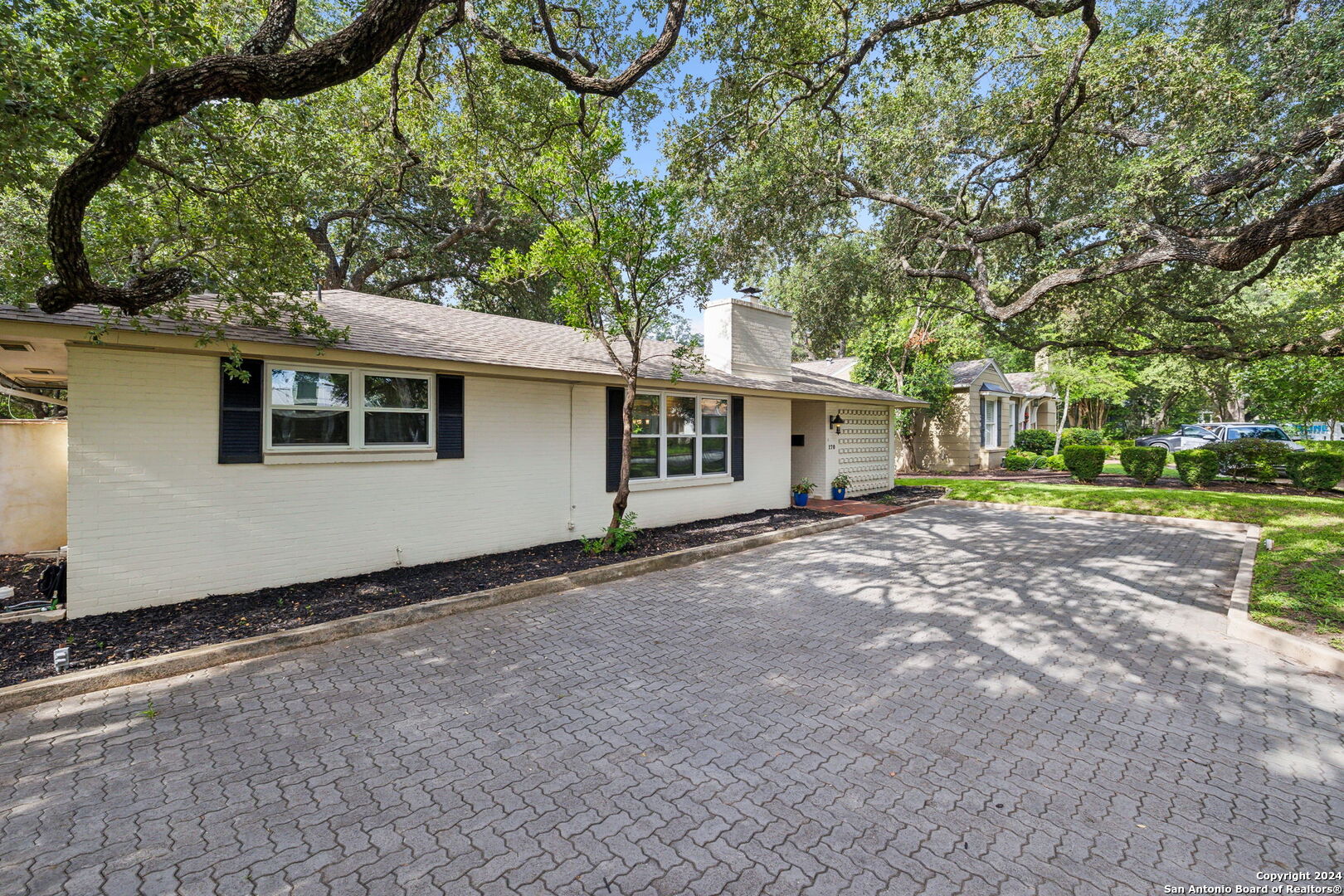 170 CLAYWELL DR