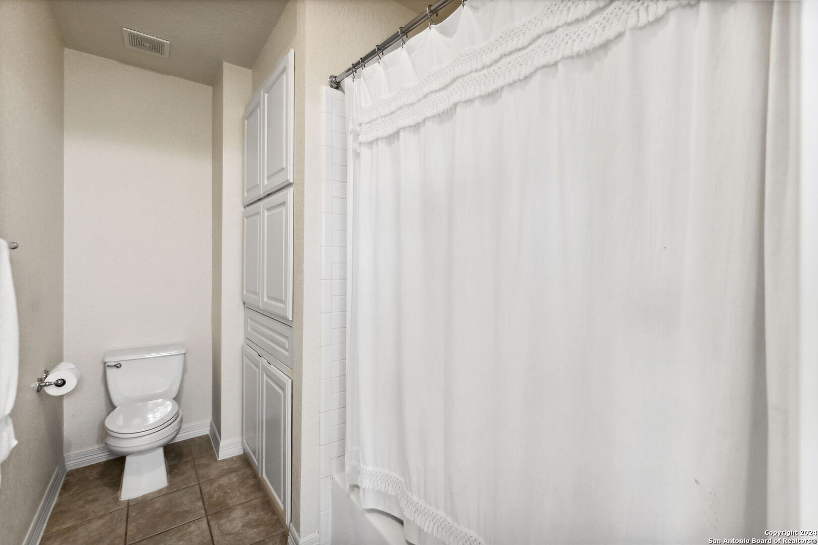 22435 Roan Forest