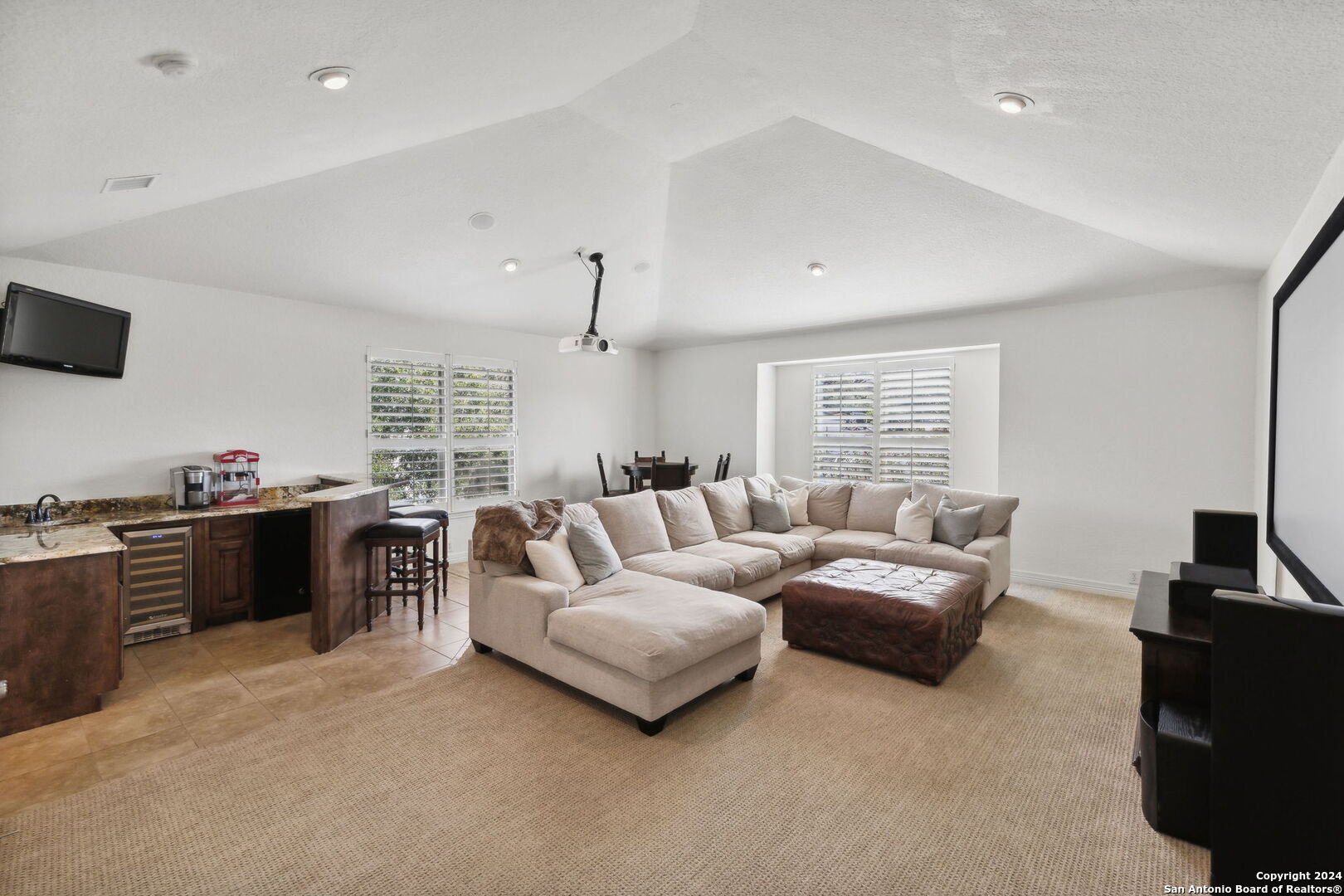 22435 Roan Forest