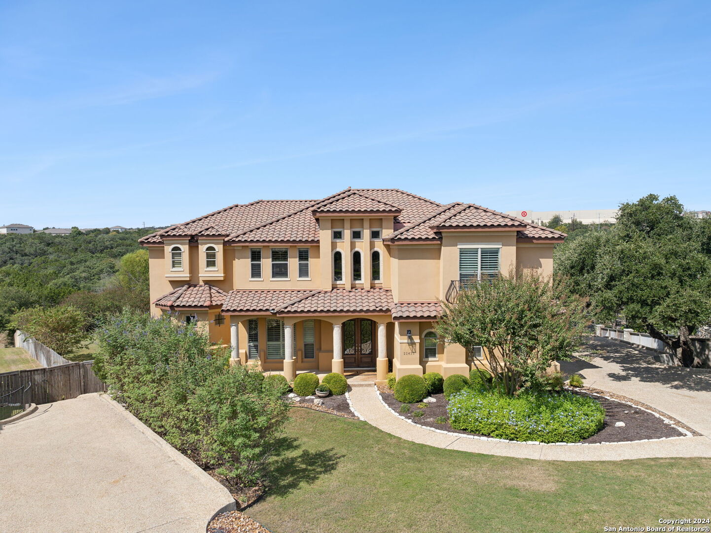 22435 Roan Forest