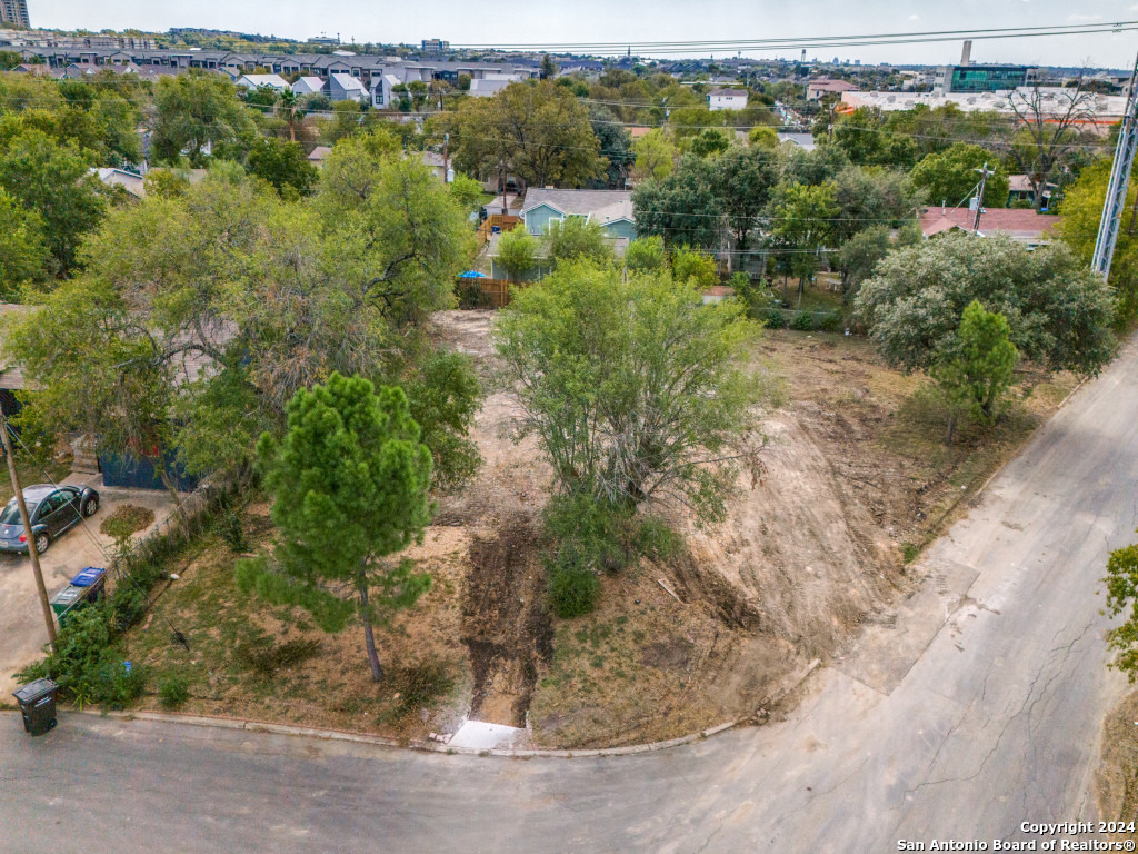 102 Conway Drive