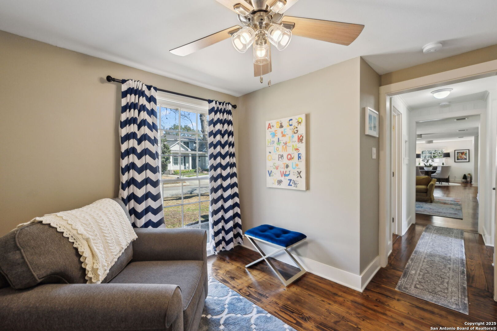 260 E Edgewood
