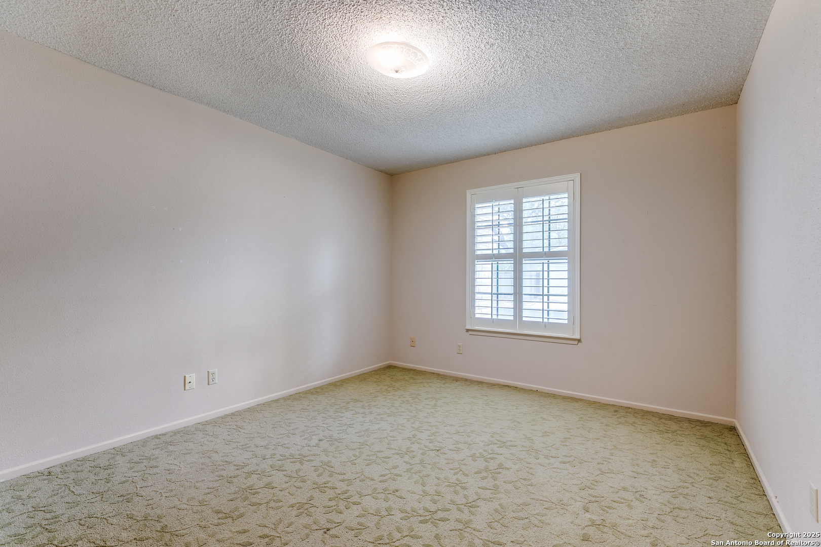 15111 Elkton