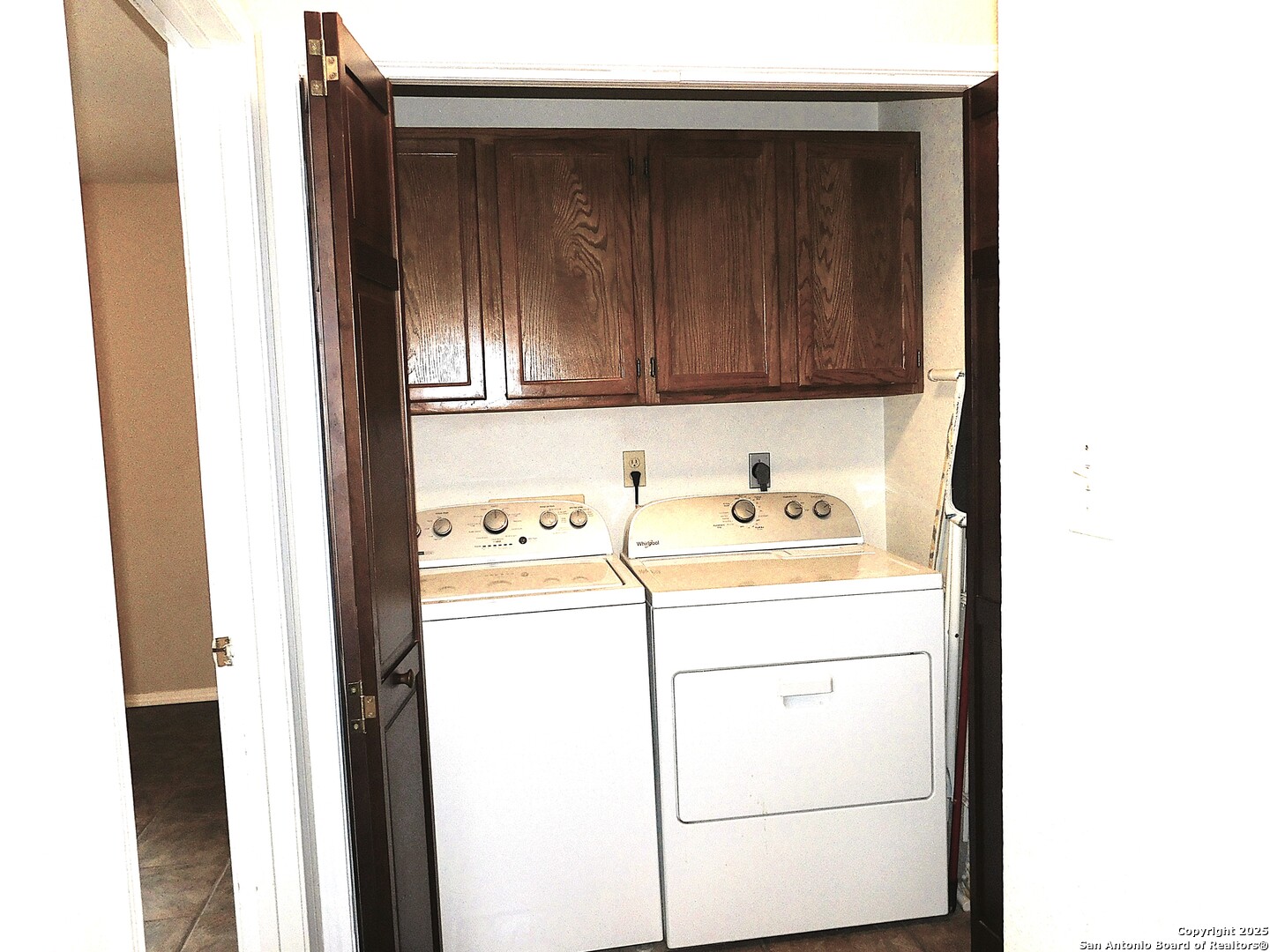 525 Cherry Ridge