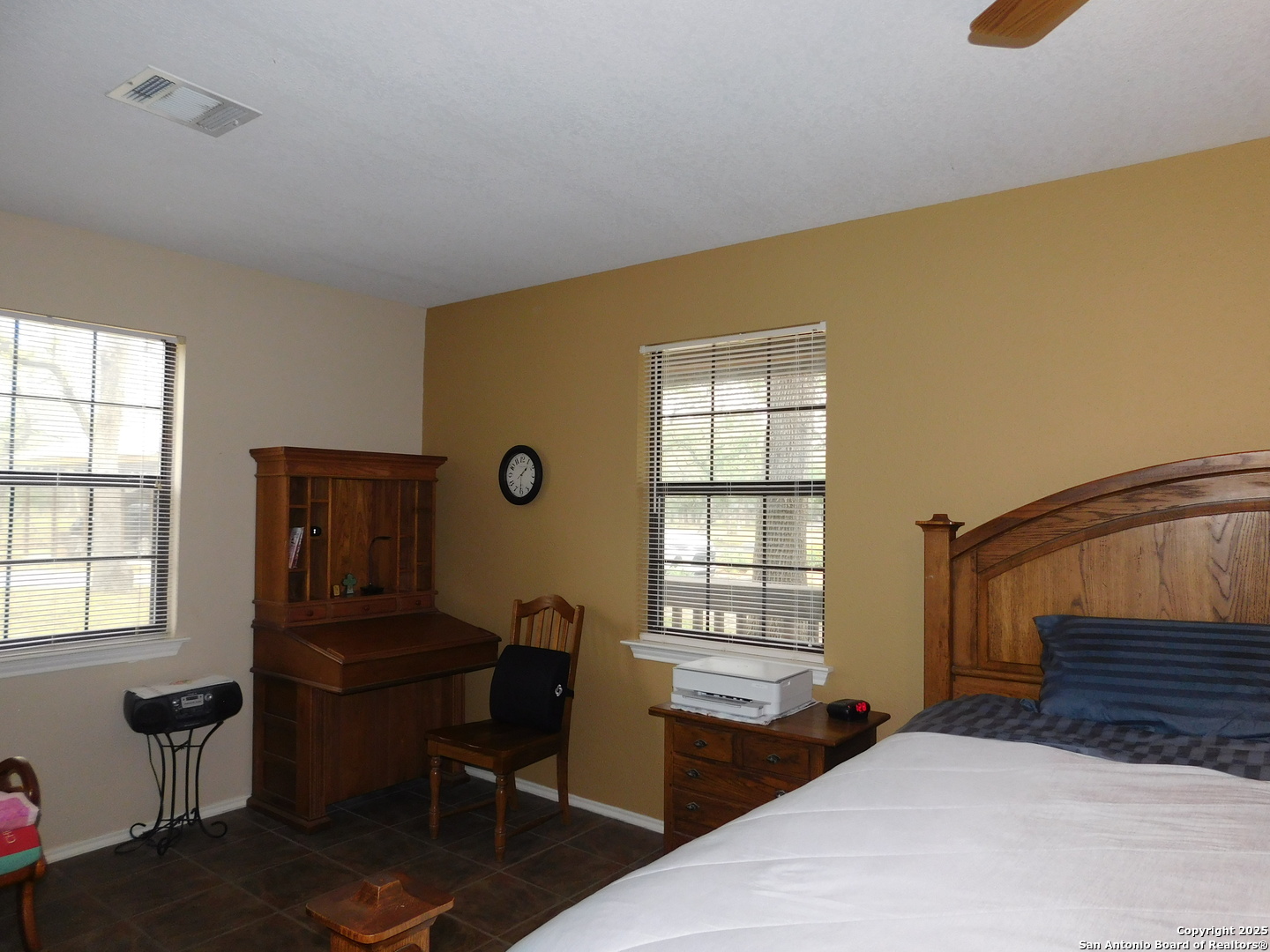 525 Cherry Ridge