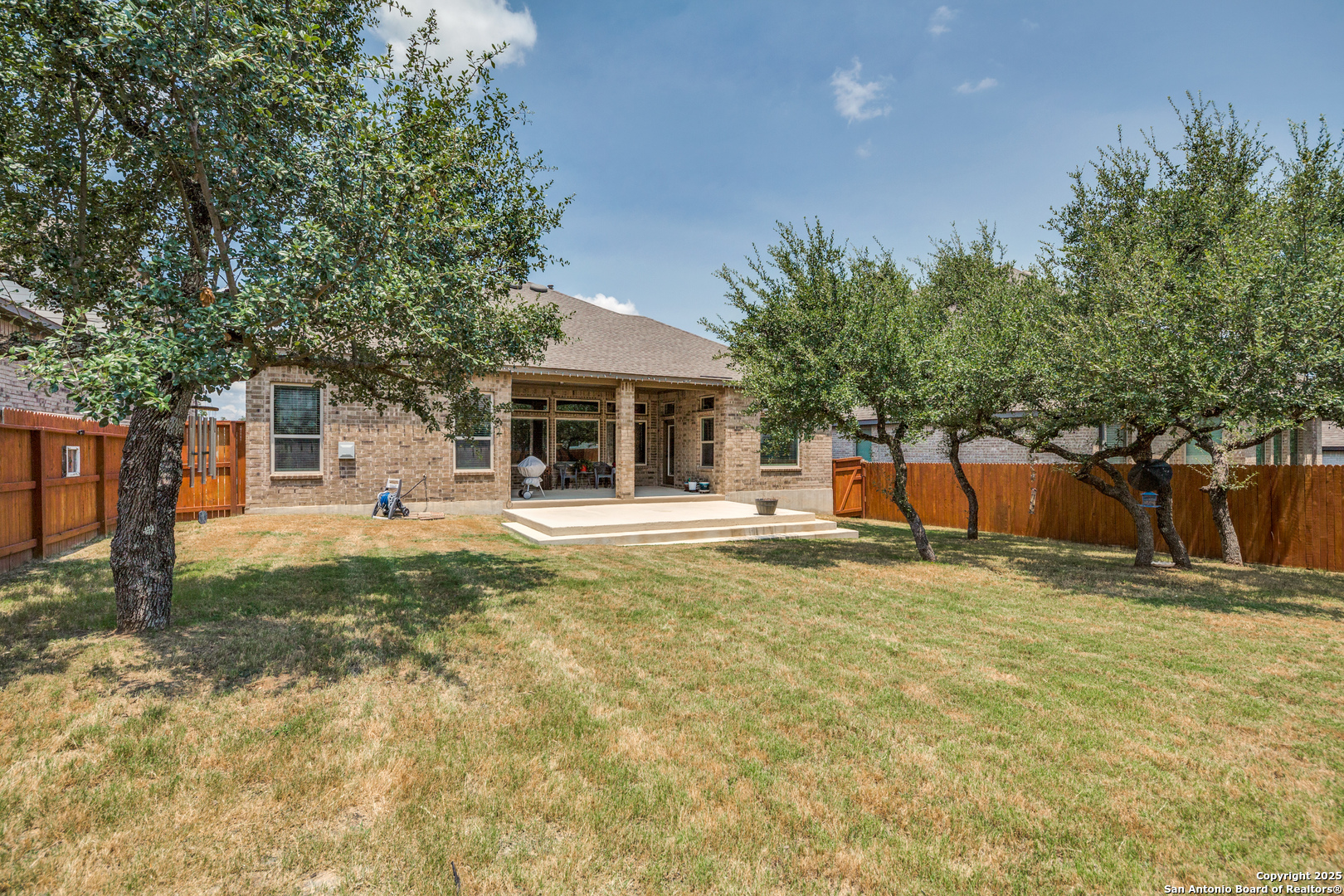8830 Shady Pond