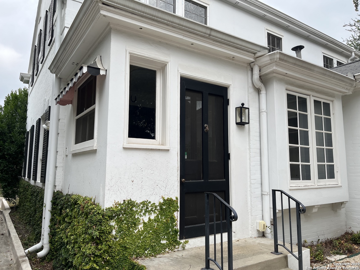 118 hollywood
