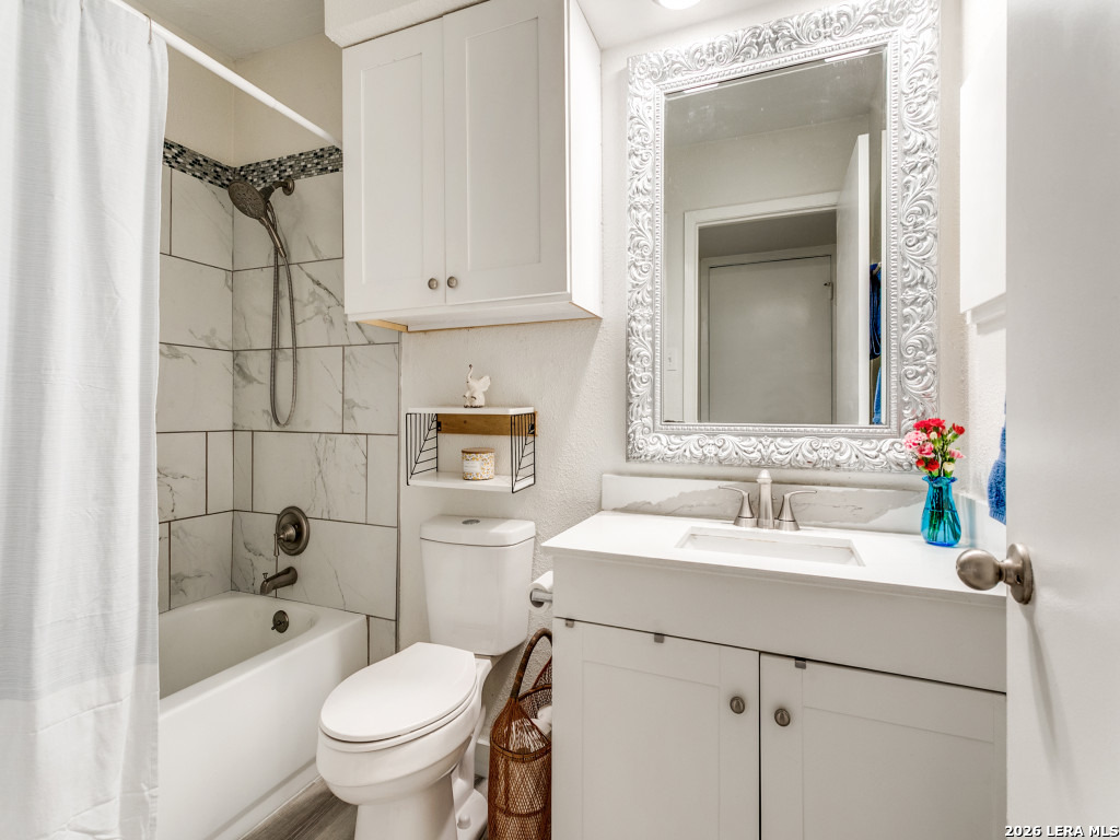 3843 Barrington 139J