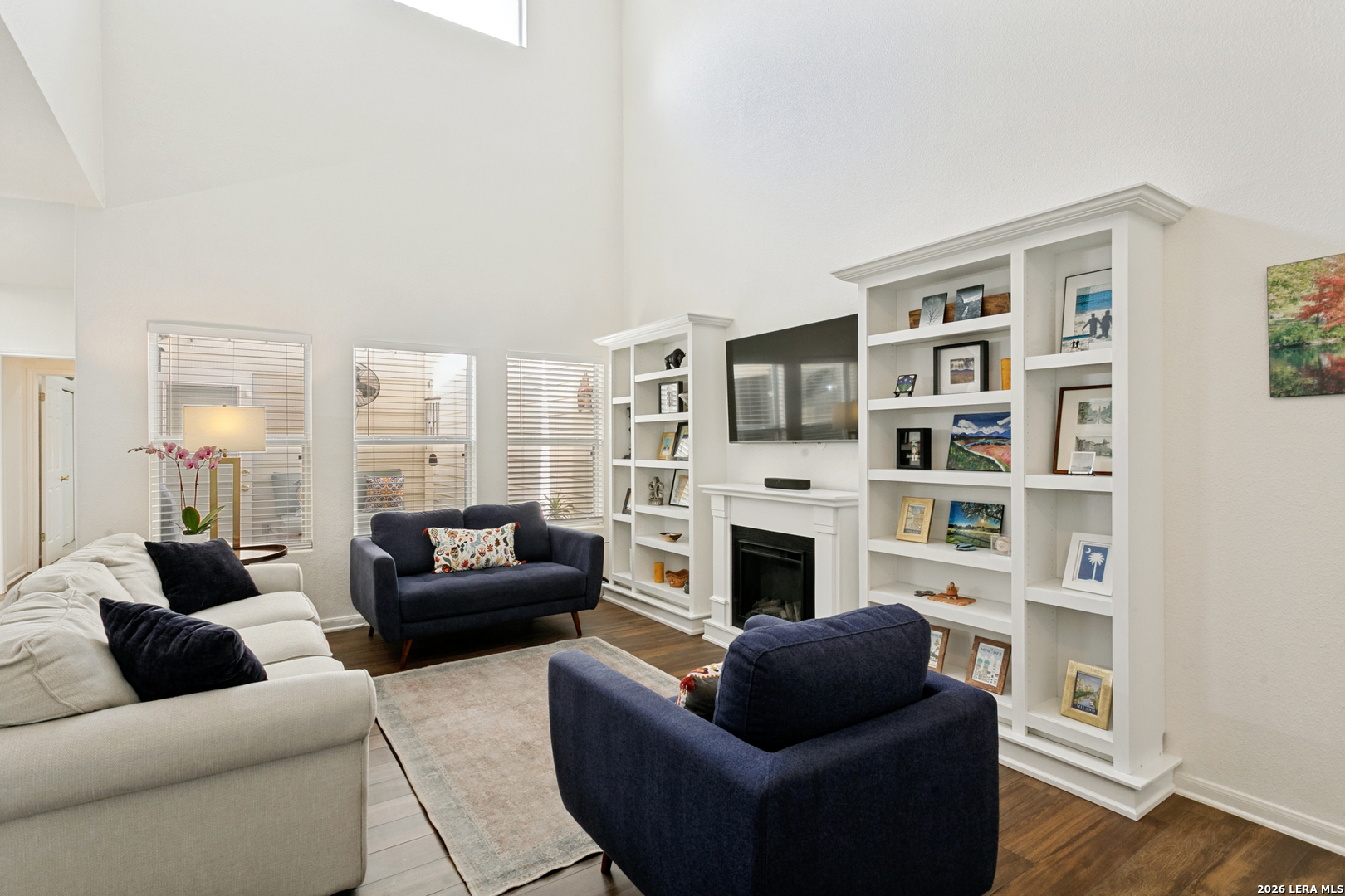 142 Oakwell Farms Pkwy Unit: 142