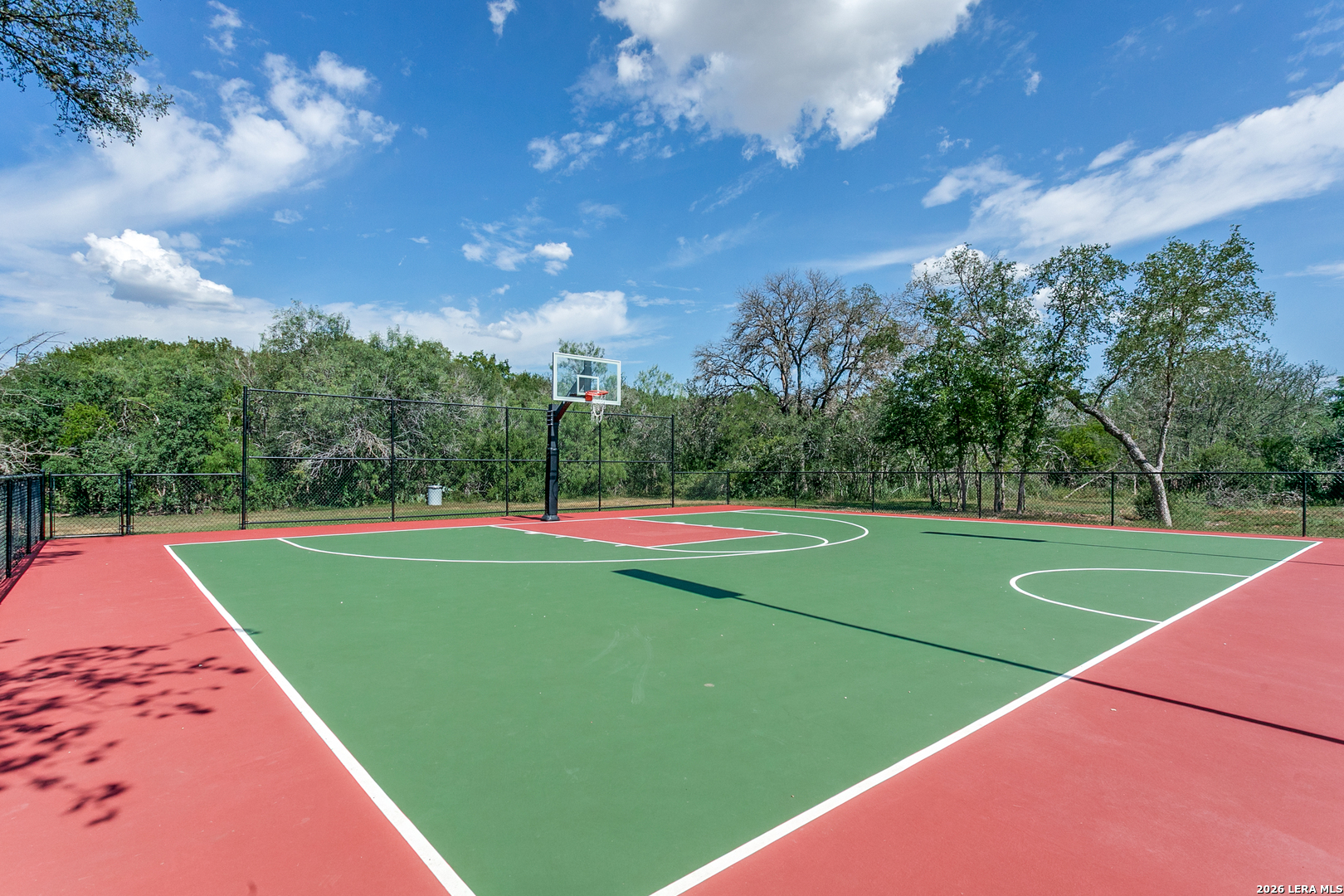 142 Oakwell Farms Pkwy Unit: 142