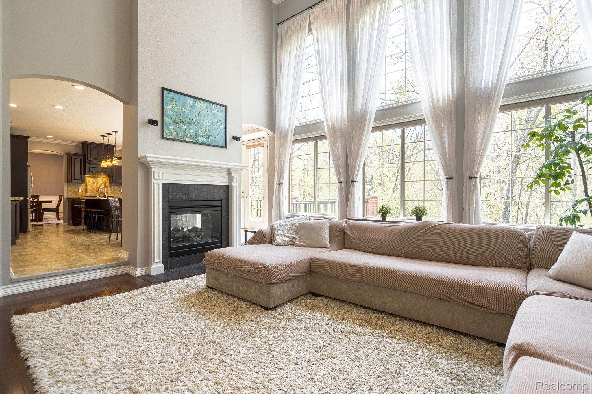 4906 Stonehenge Drive