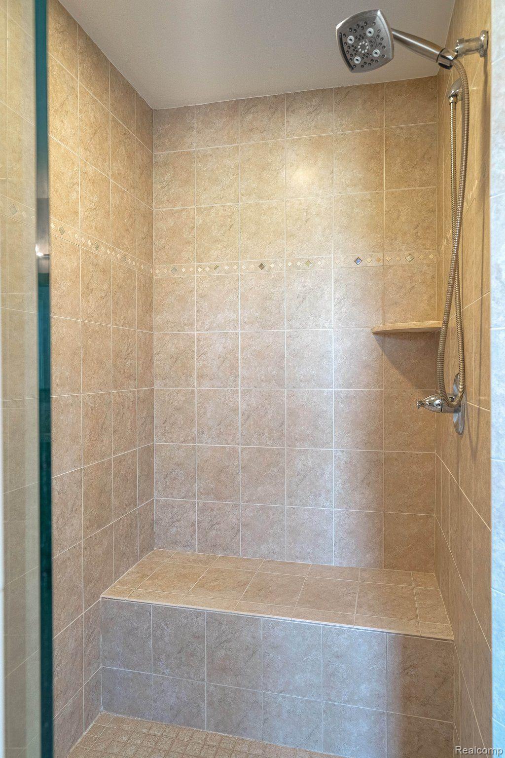 4906 Stonehenge Drive