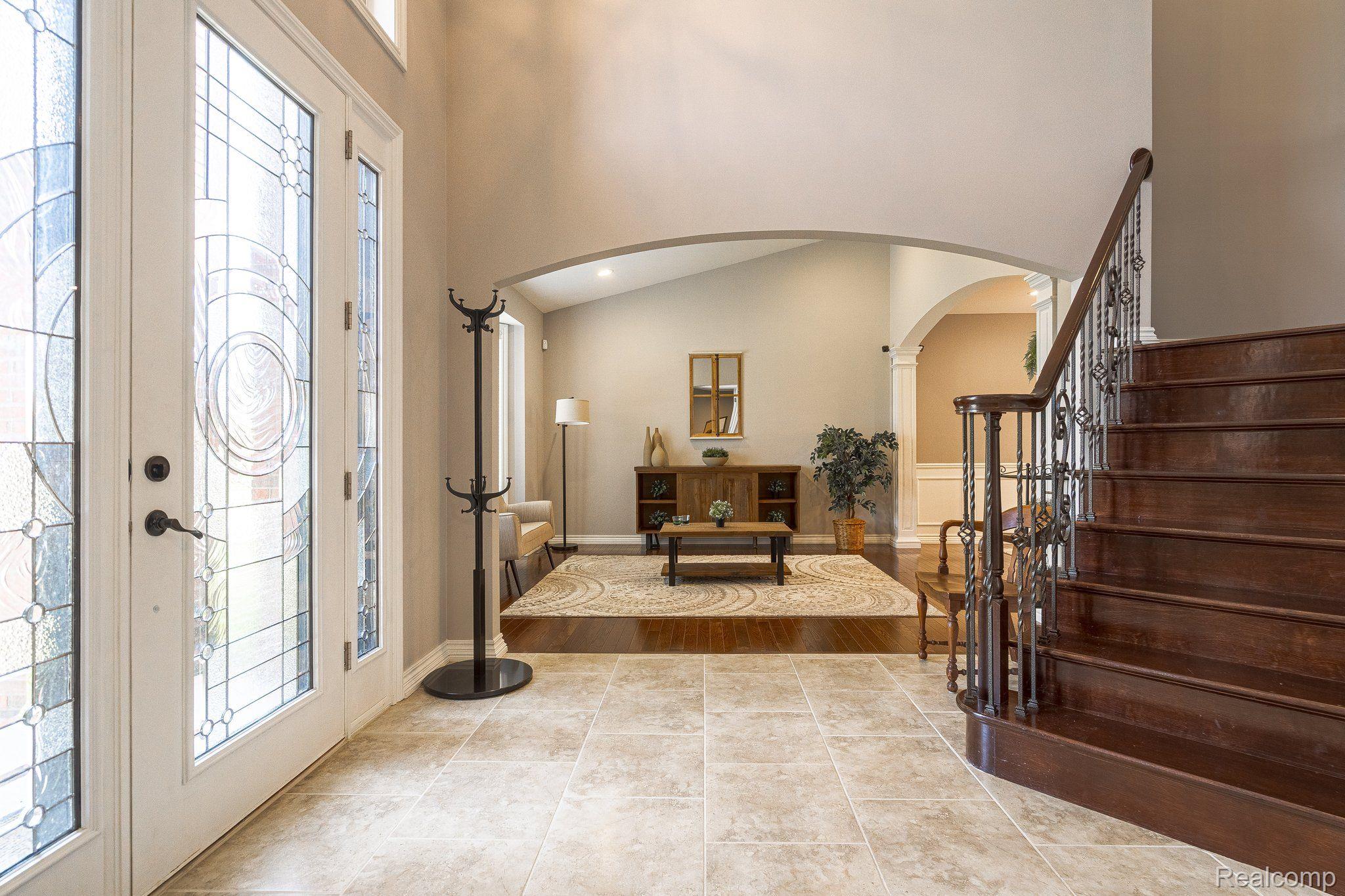 4906 Stonehenge Drive