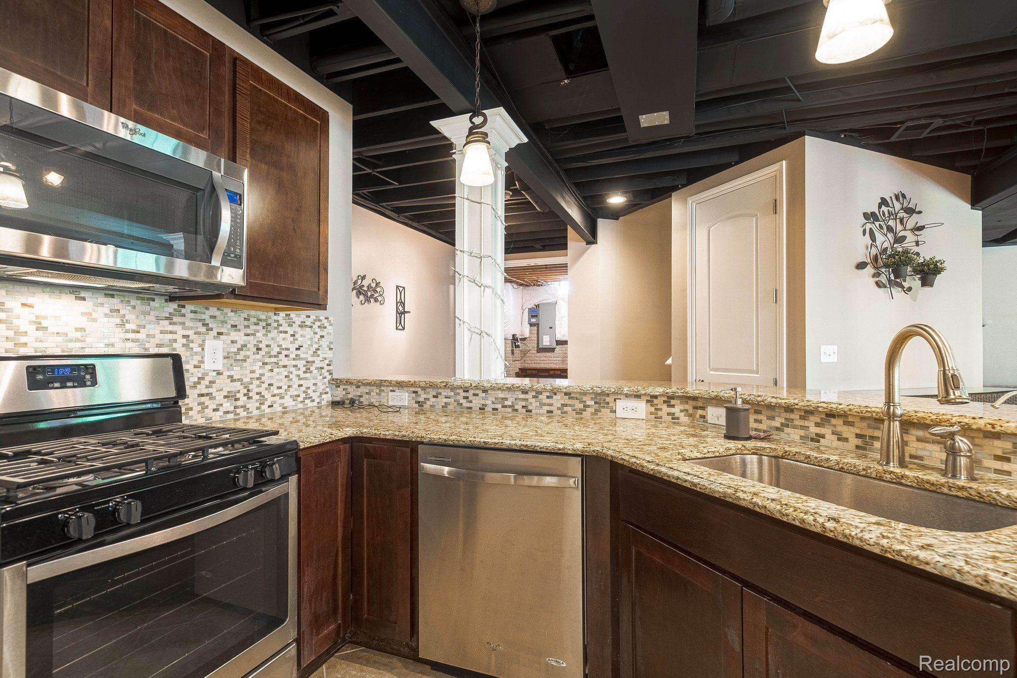 4906 Stonehenge Drive