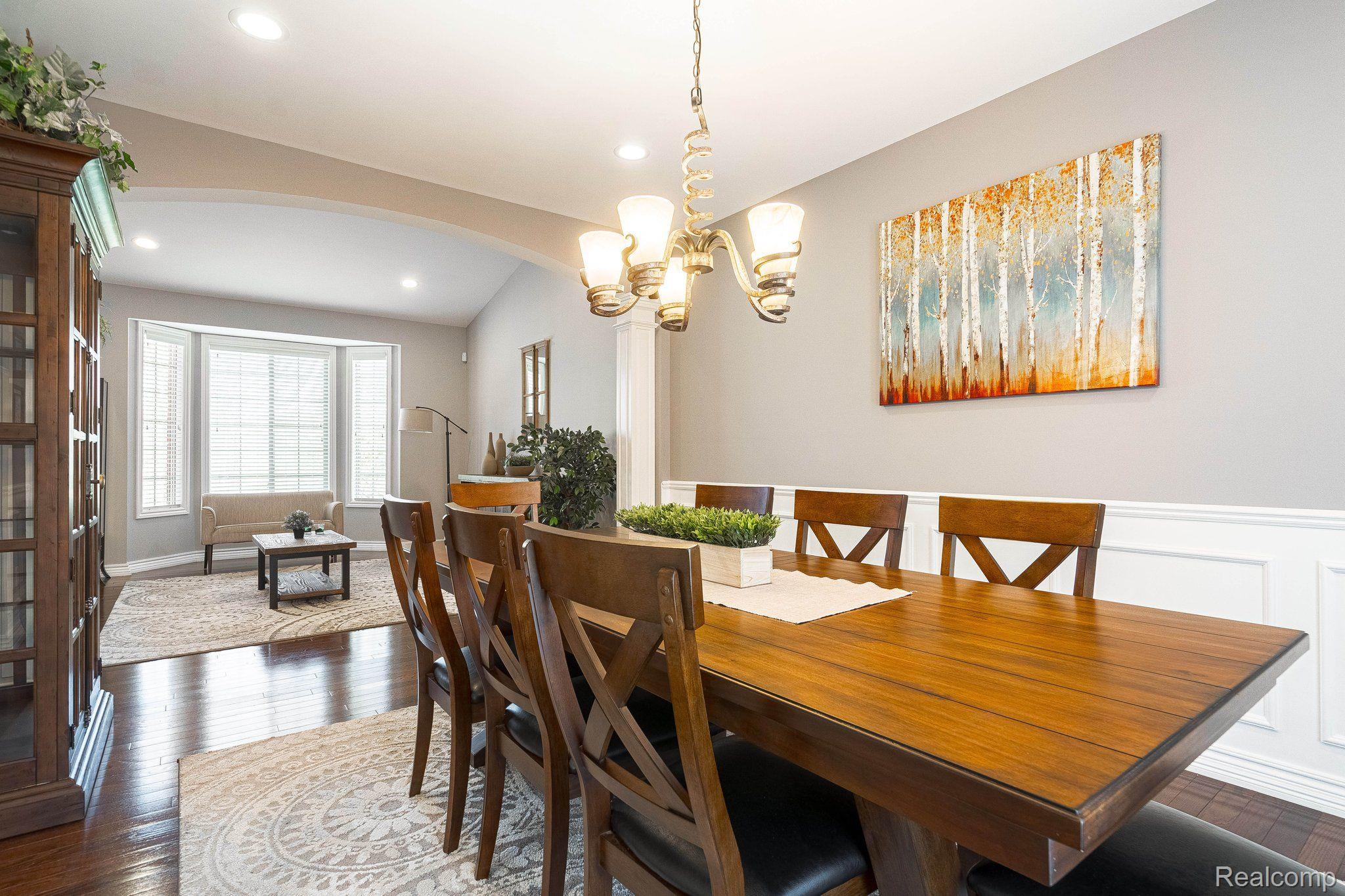 4906 Stonehenge Drive