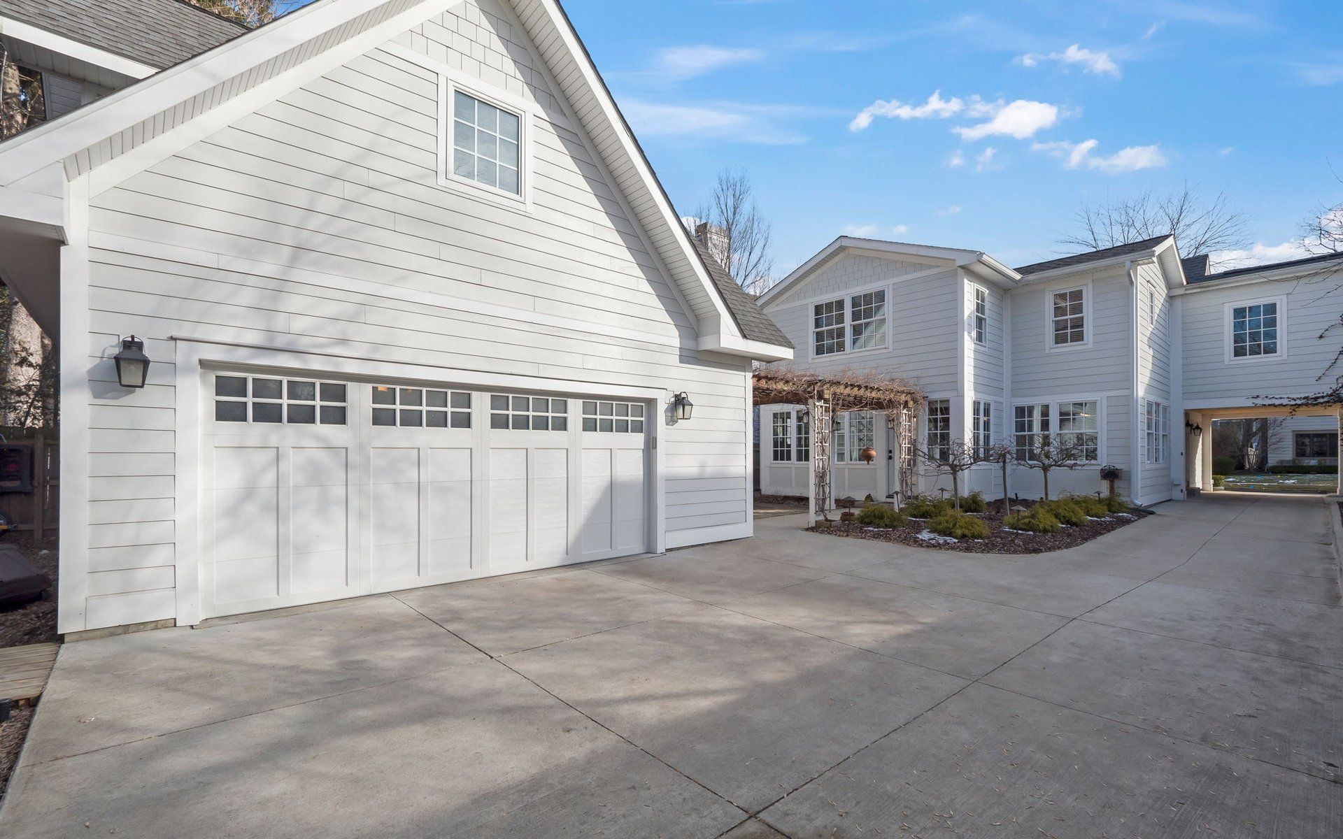 1854 WINTHROP Lane