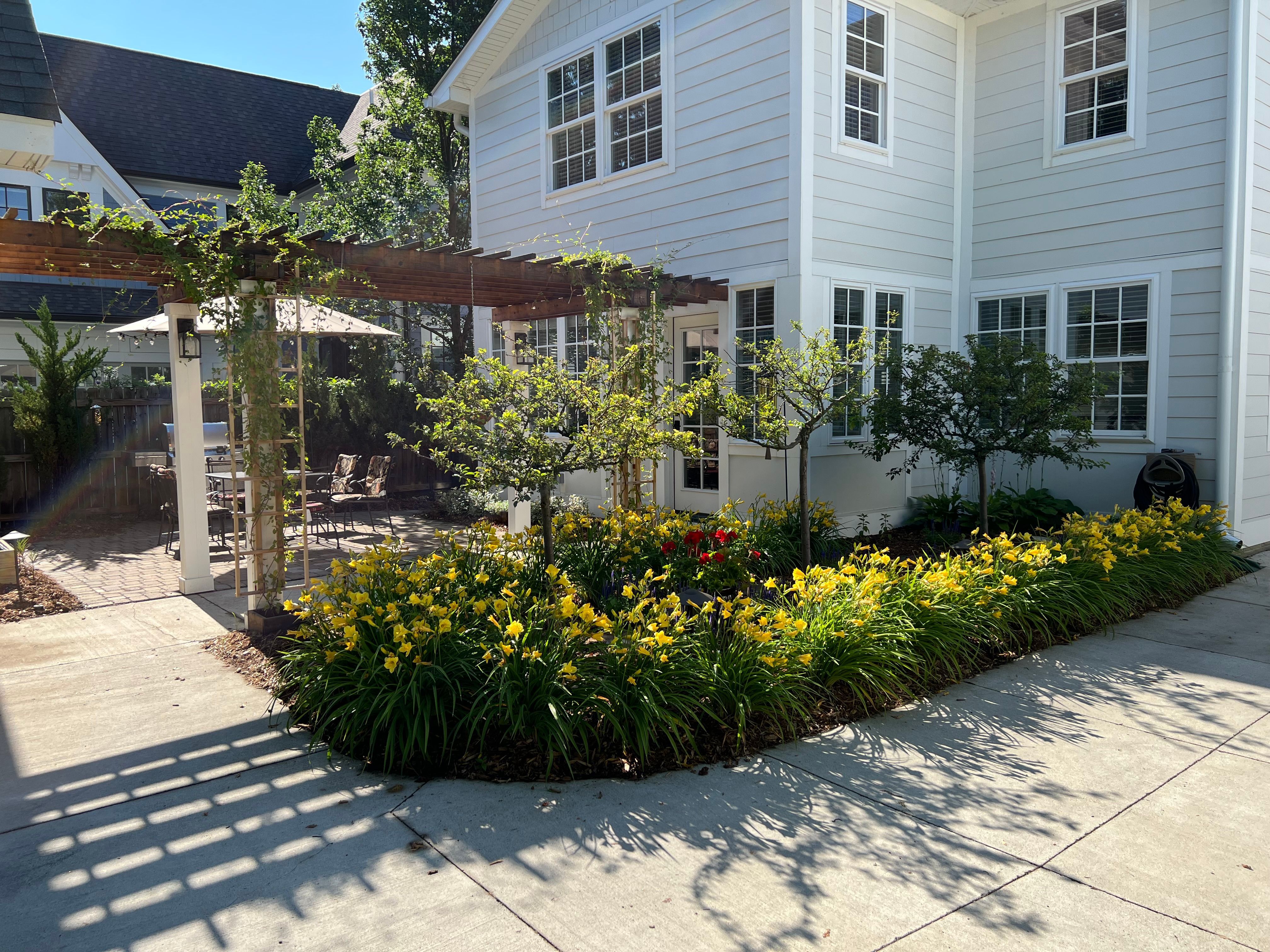 1854 WINTHROP Lane