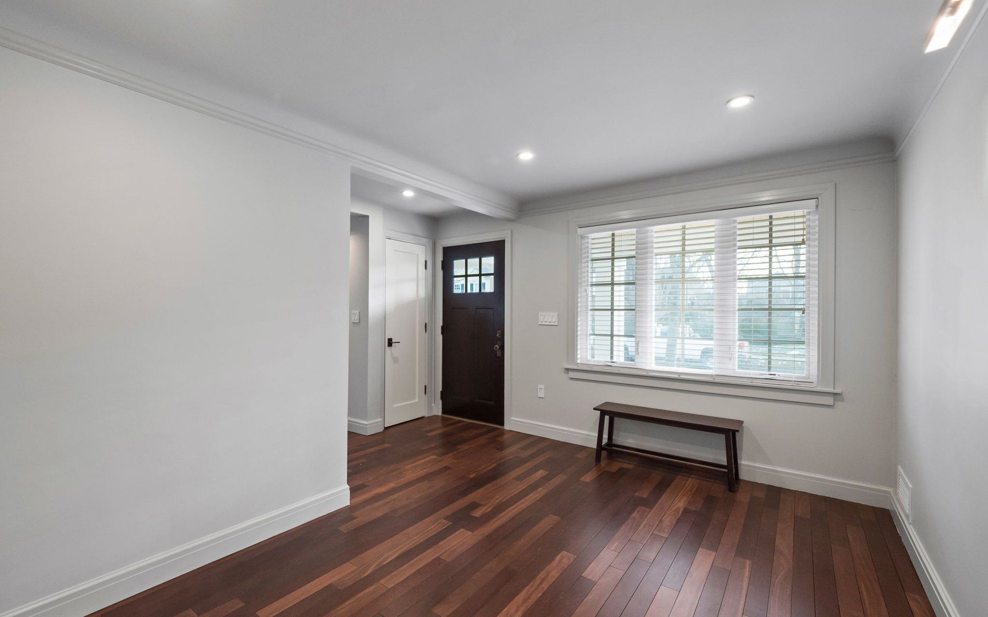 1854 WINTHROP Lane