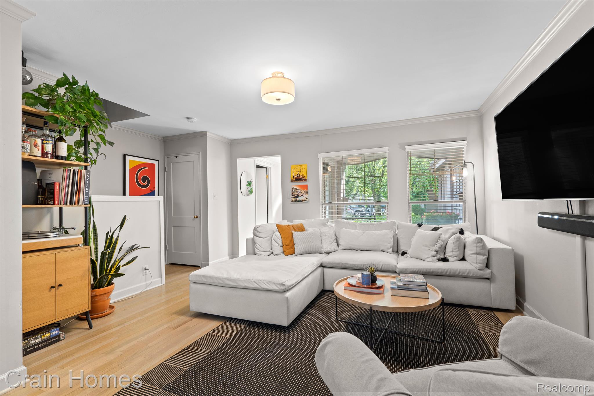 1057 N OLD WOODWARD Avenue