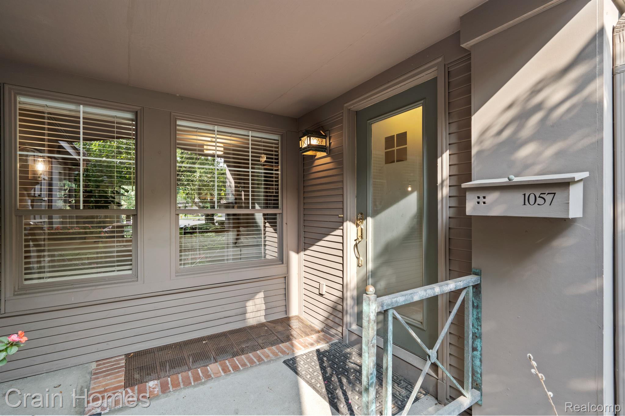 1057 N OLD WOODWARD Avenue