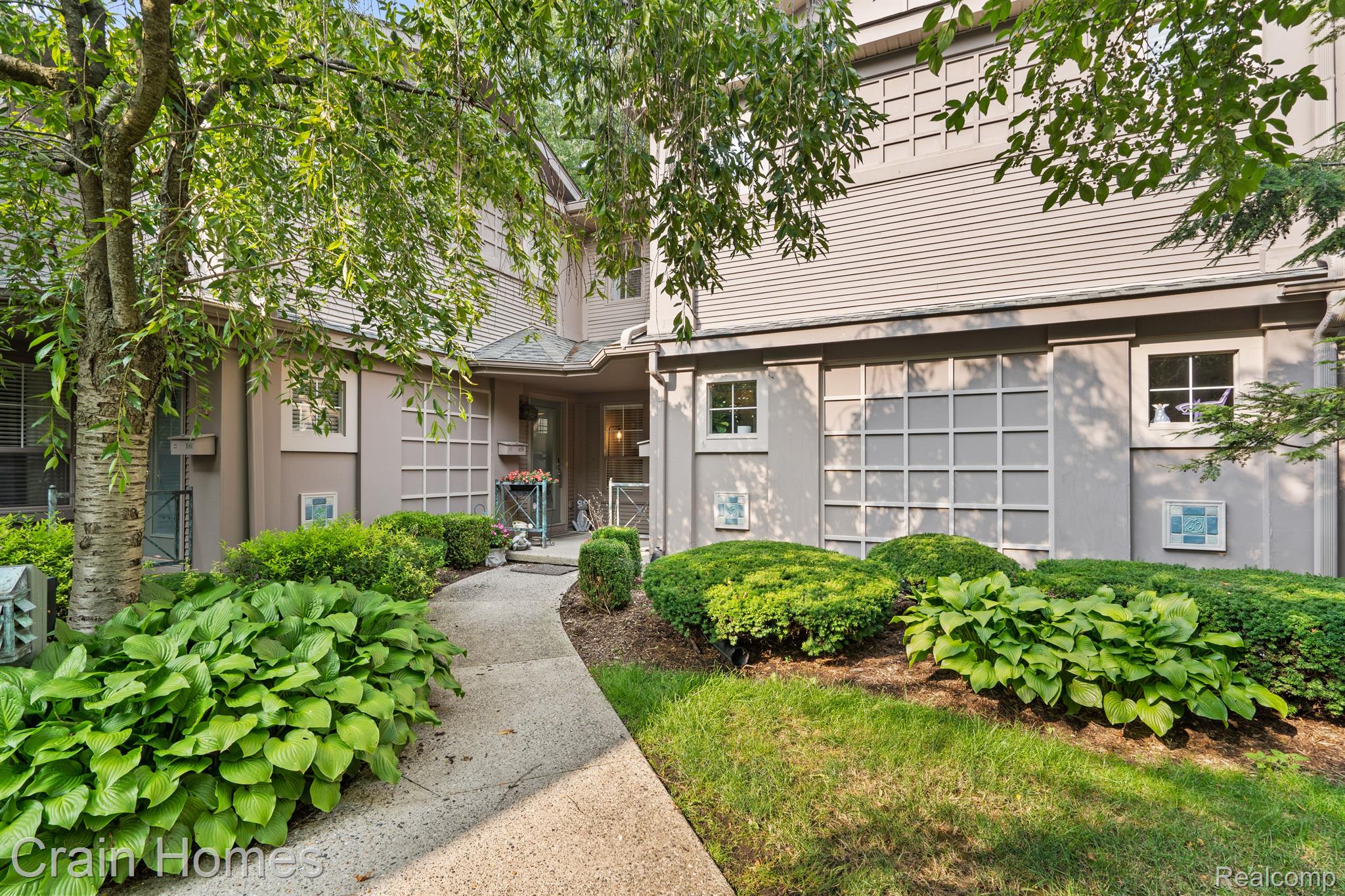 1057 N OLD WOODWARD Avenue