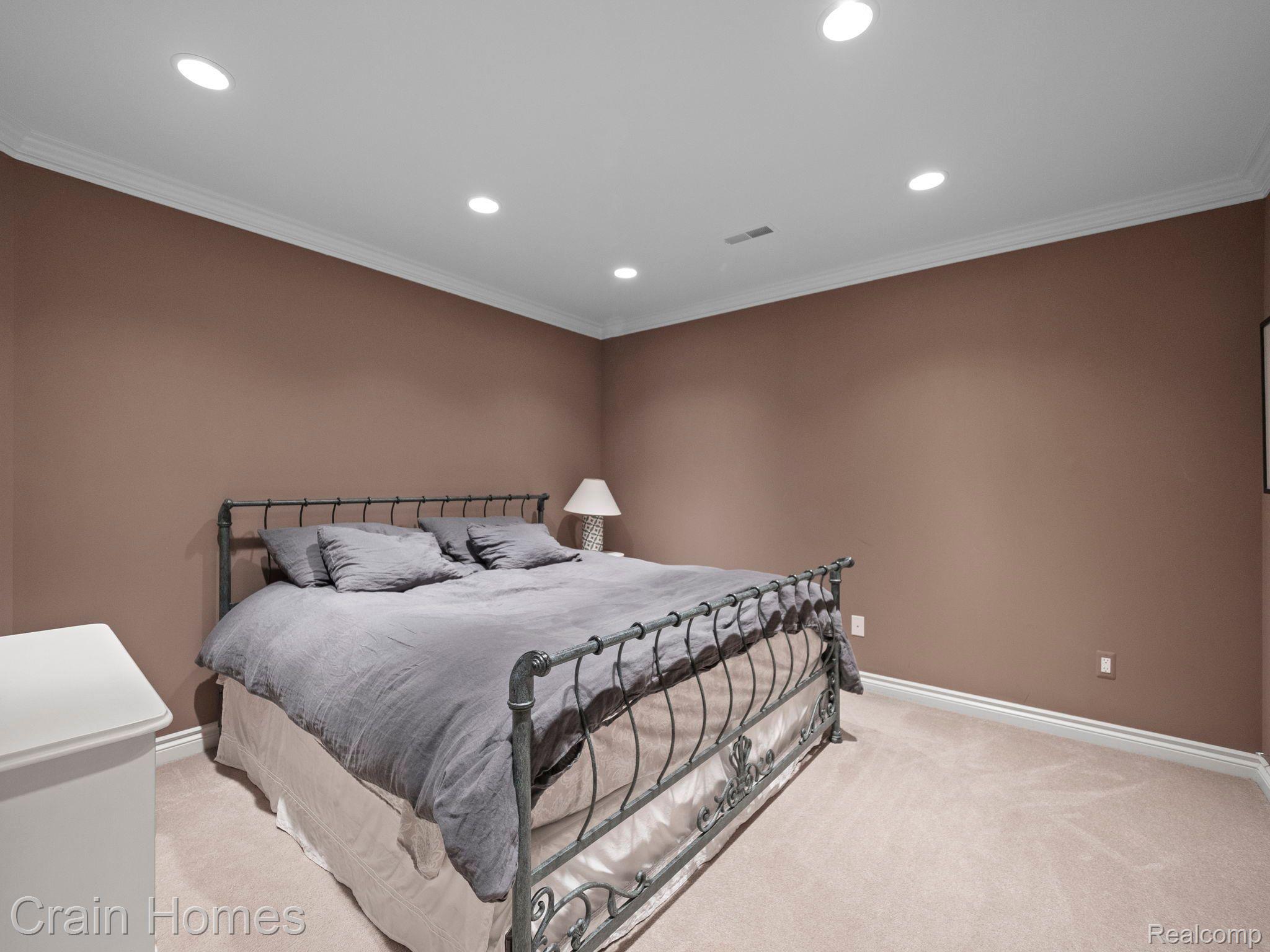 3418 WESTCHESTER Road