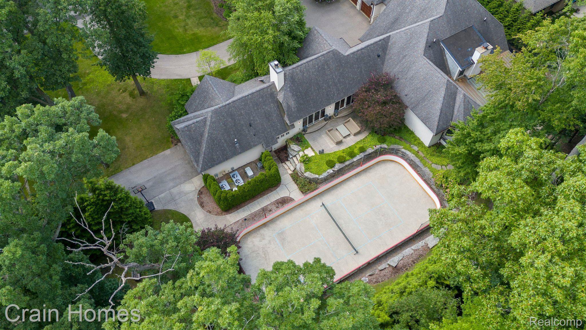 3418 WESTCHESTER Road
