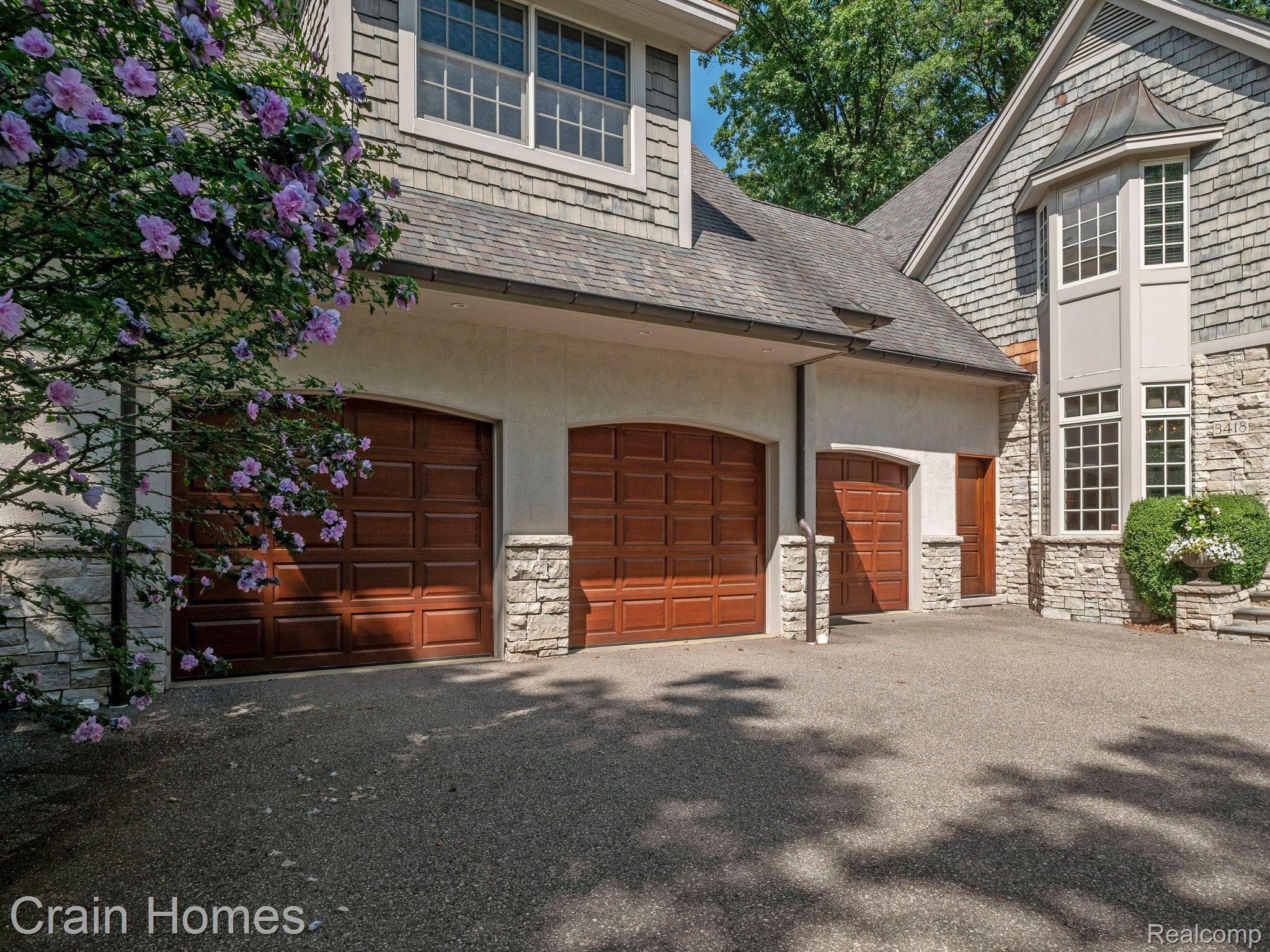 3418 WESTCHESTER Road