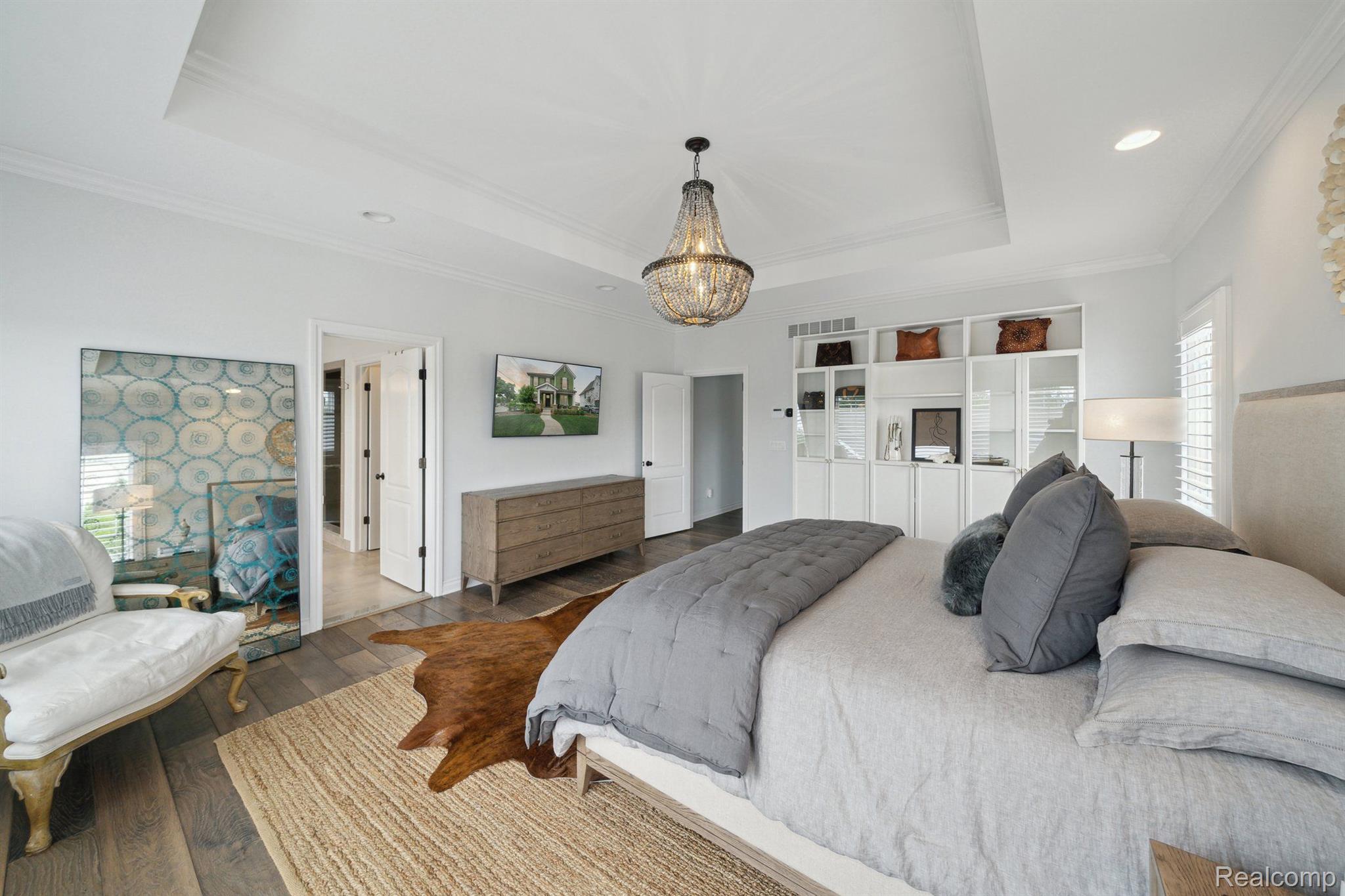 1992 SHIPMAN Boulevard