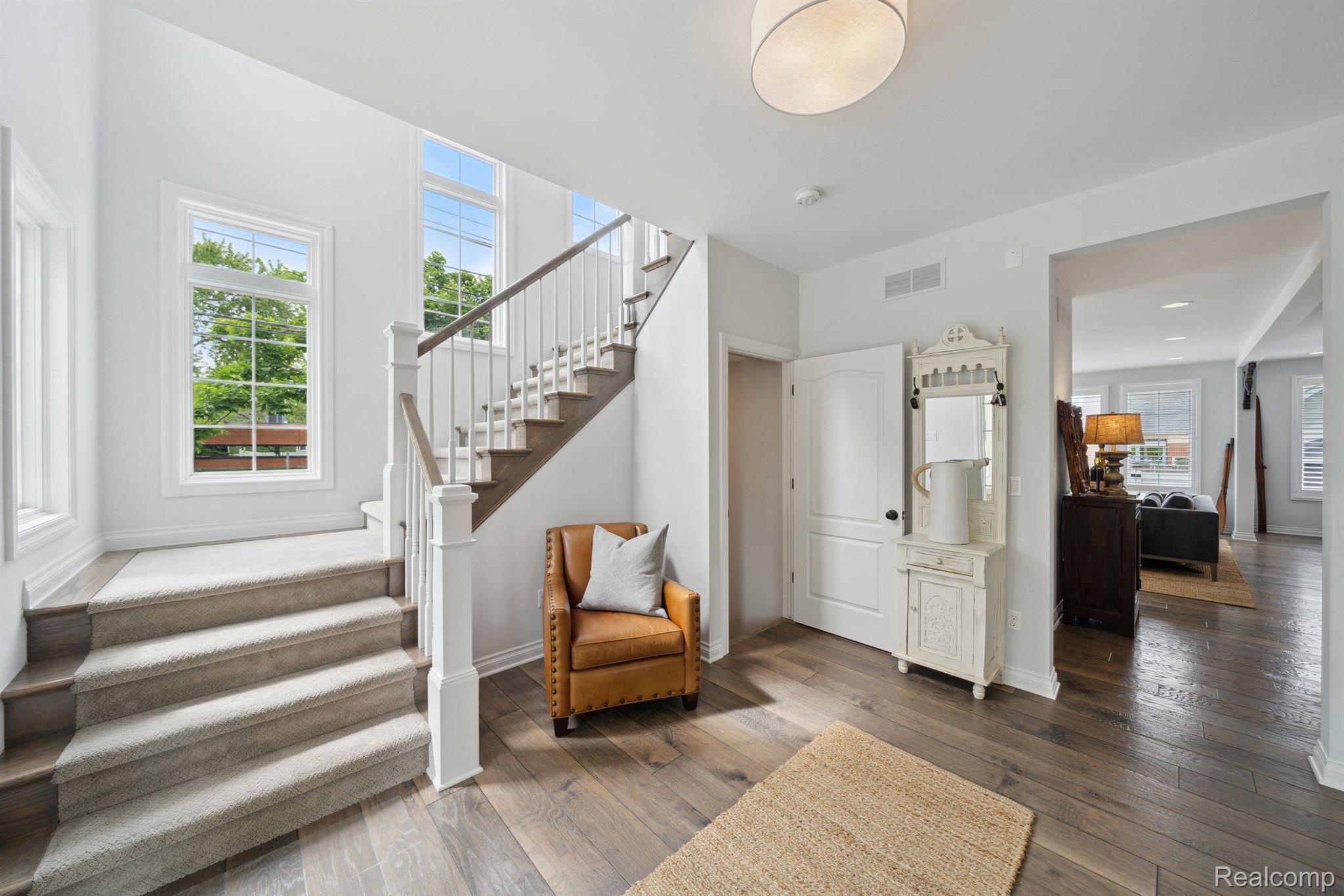 1992 SHIPMAN Boulevard