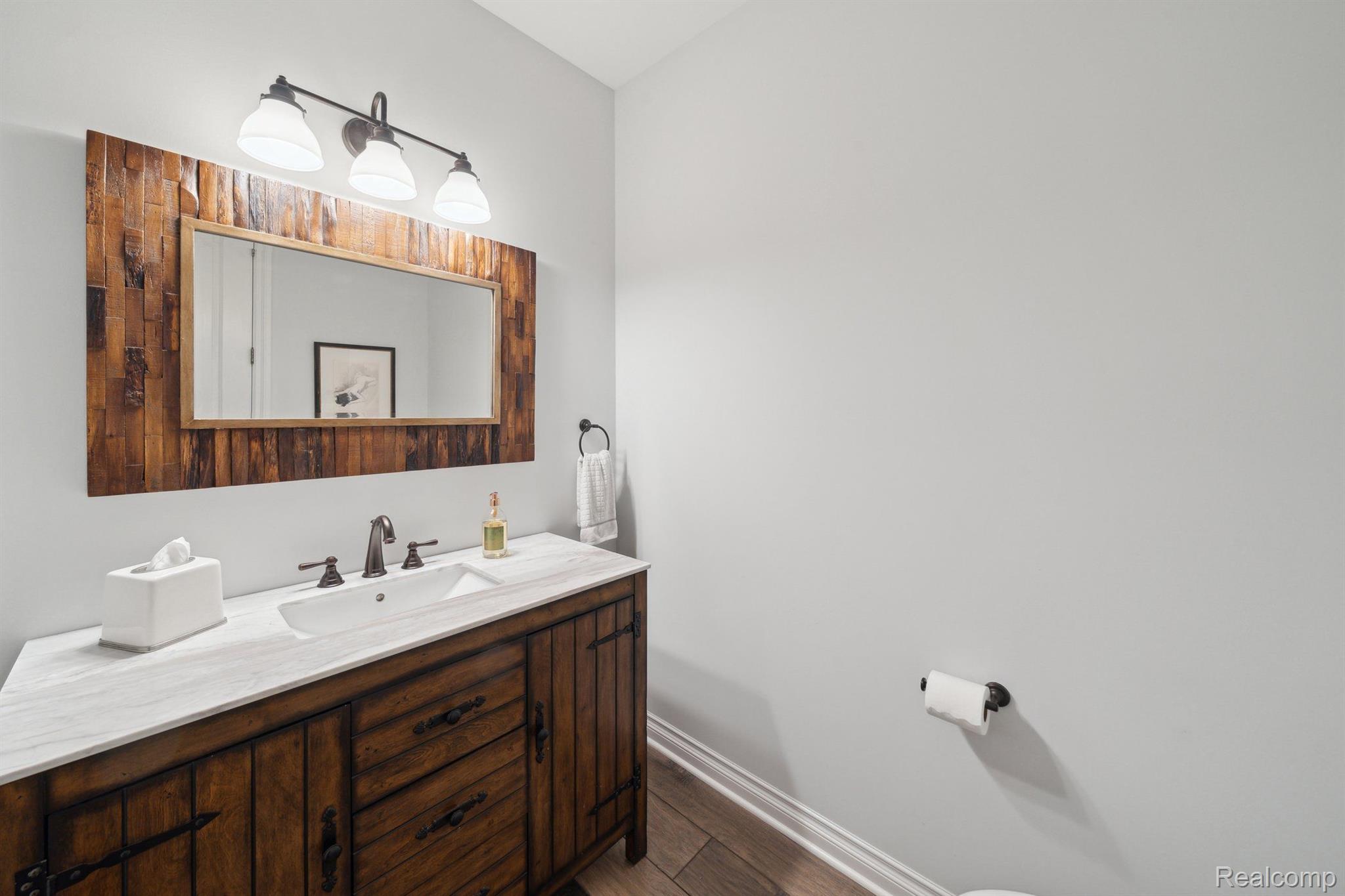 1992 SHIPMAN Boulevard