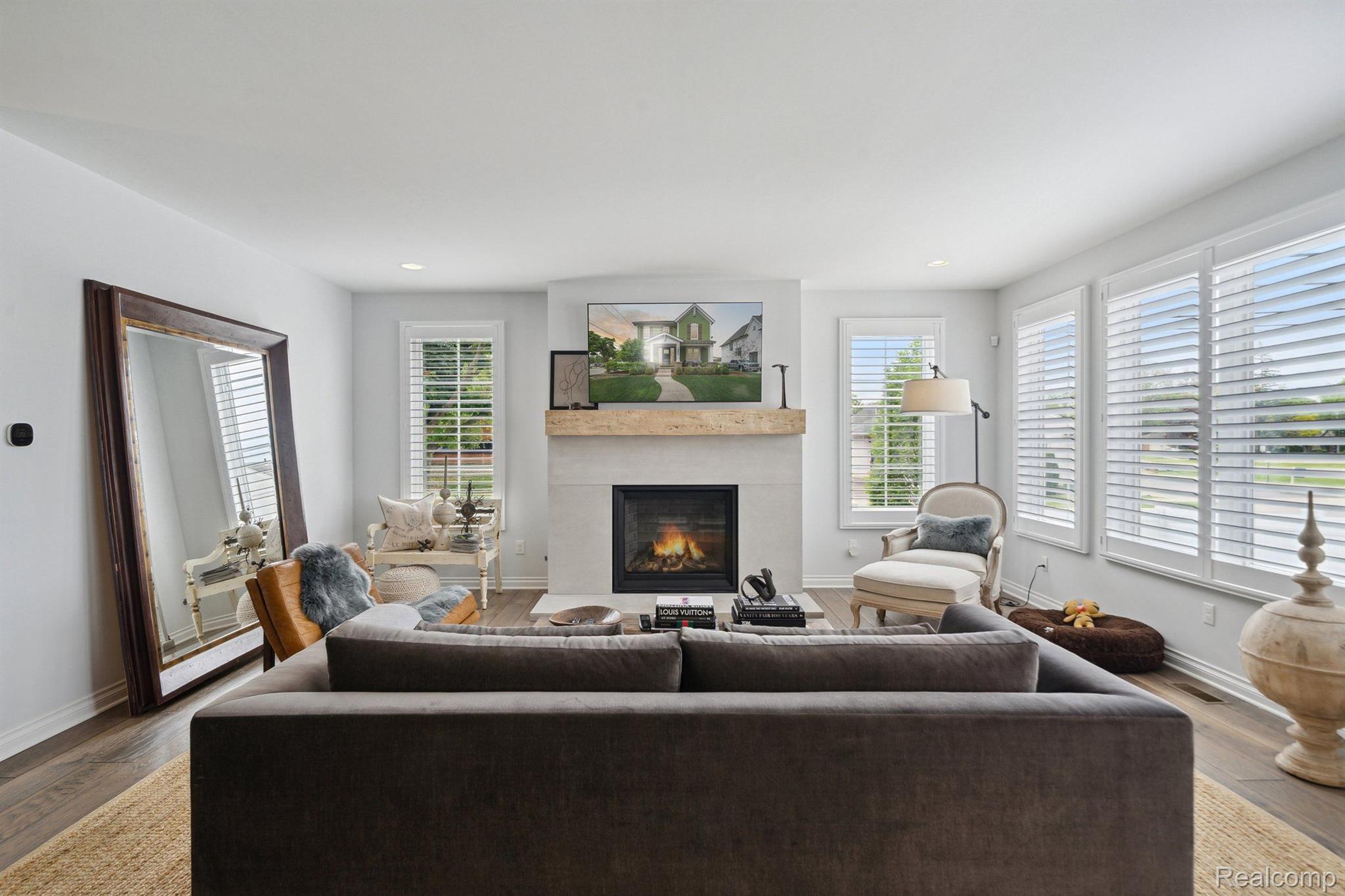 1992 SHIPMAN Boulevard