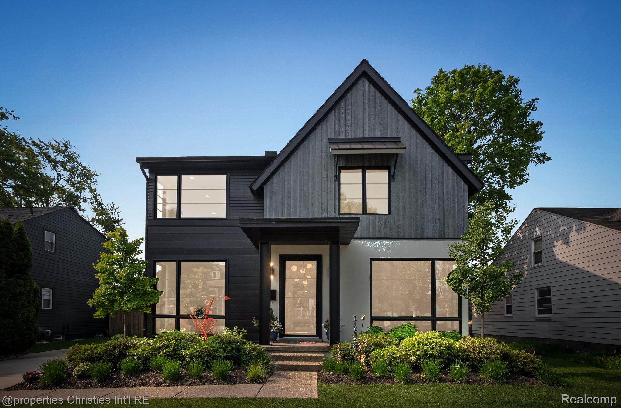 1044 Hazel