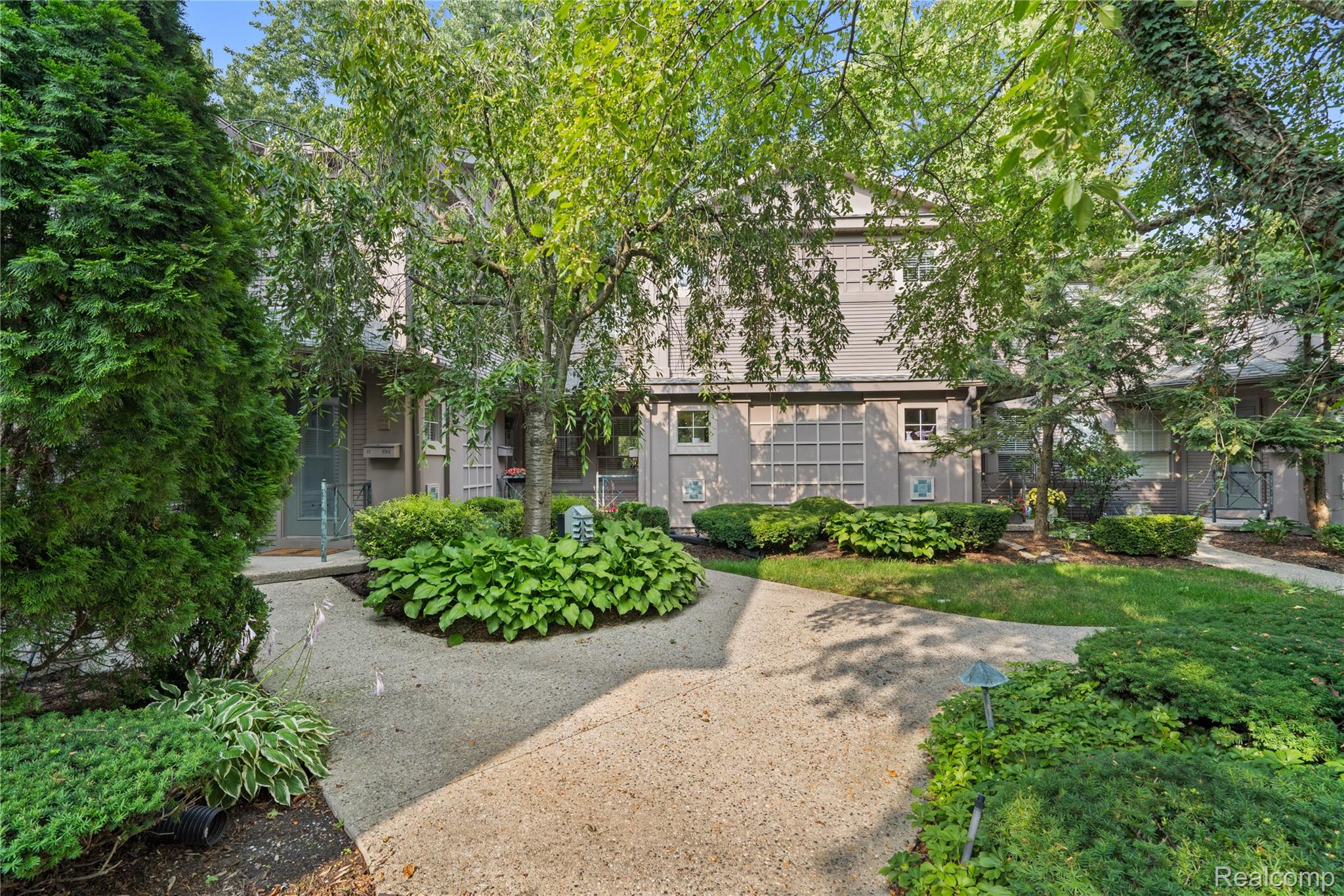 1057 N Old Woodward Avenue