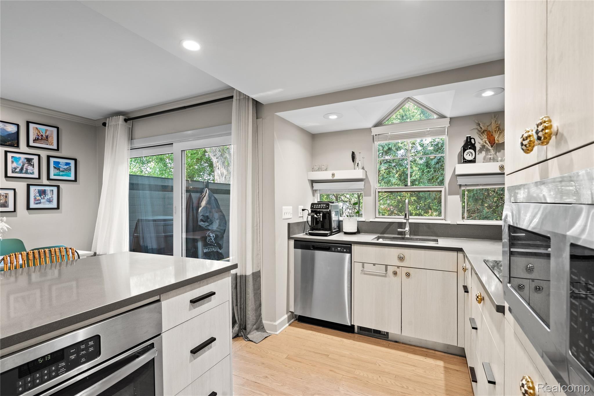1057 N Old Woodward Avenue