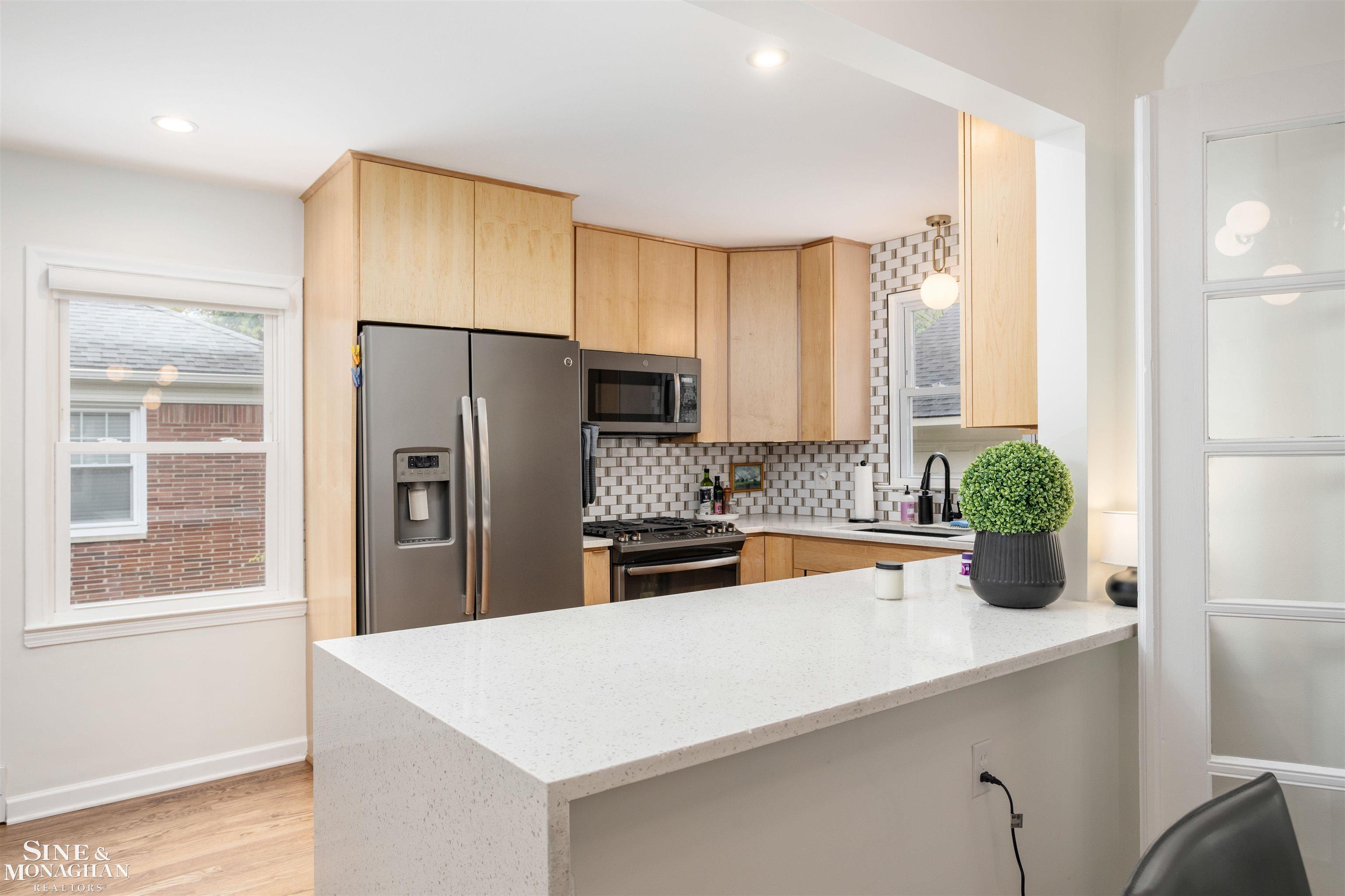484 Bournemouth Circle
