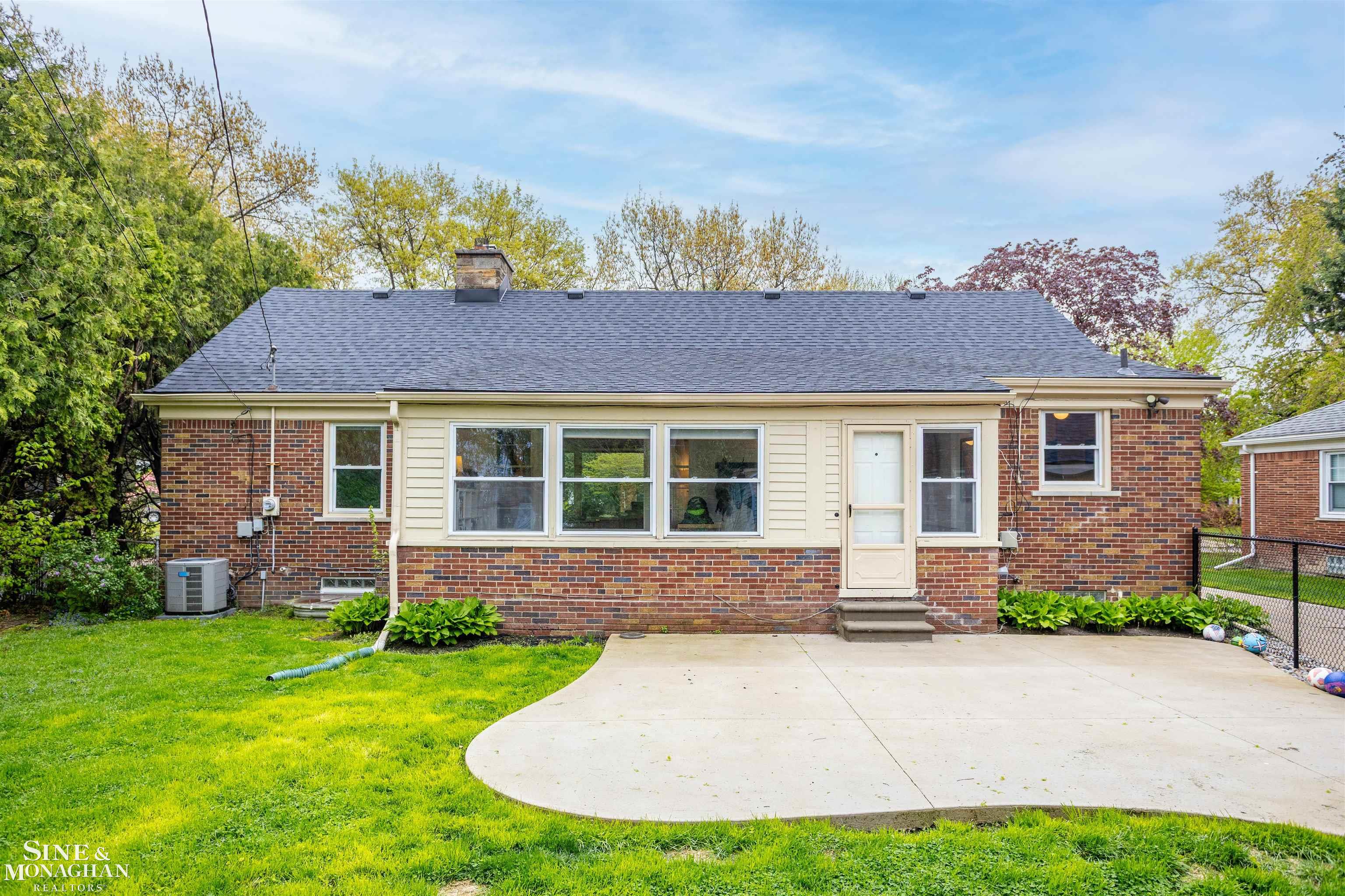 484 Bournemouth Circle