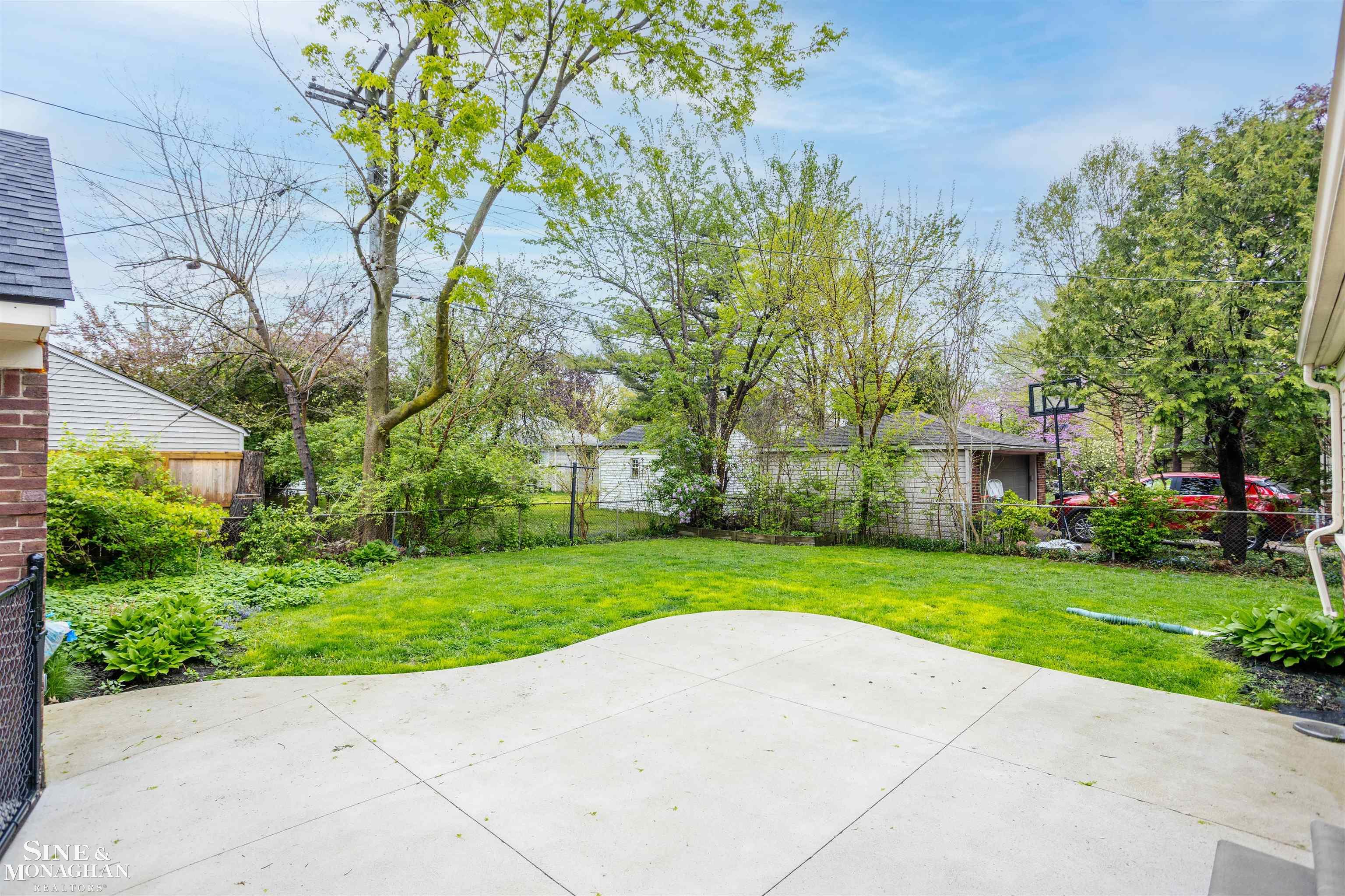 484 Bournemouth Circle