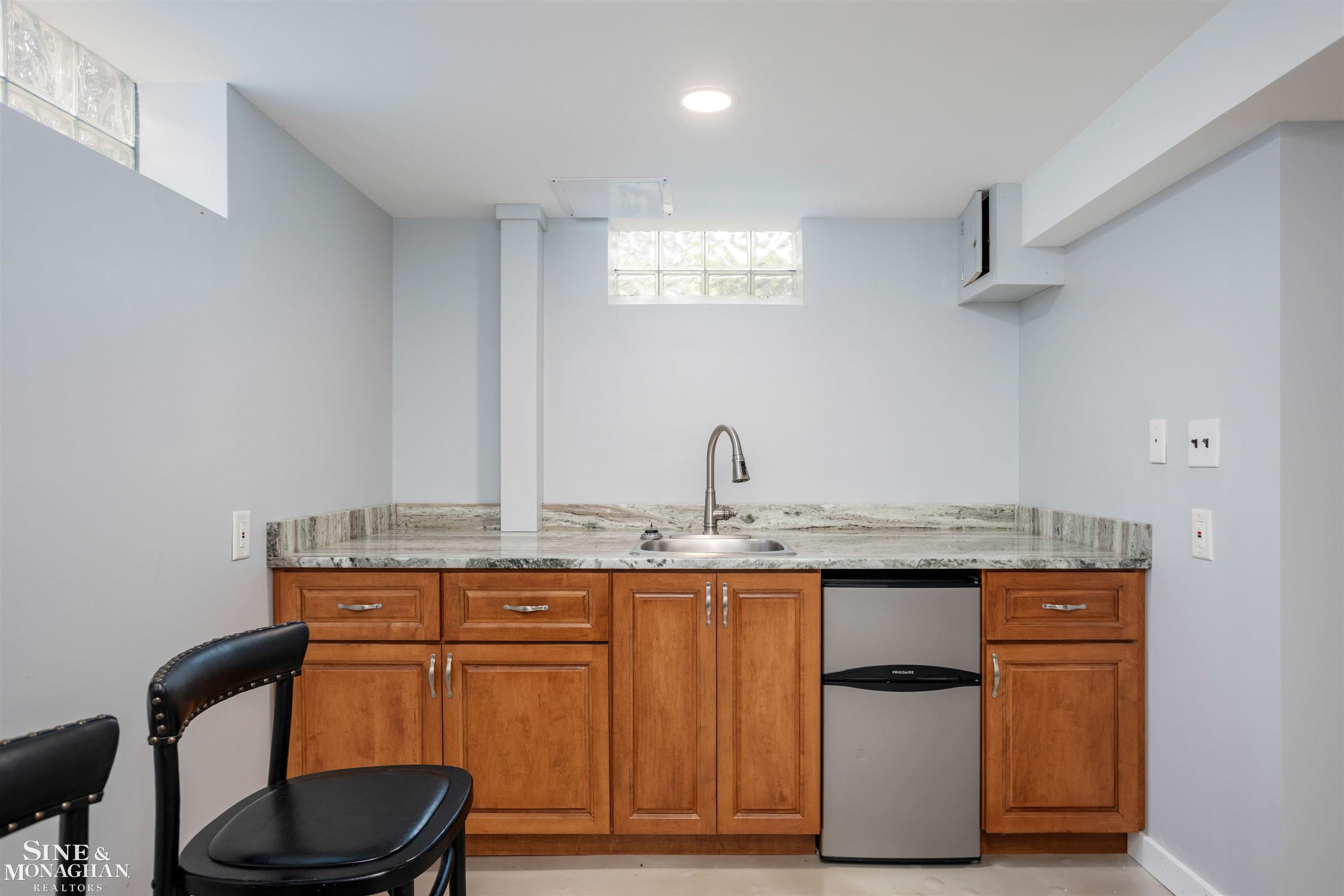 484 Bournemouth Circle