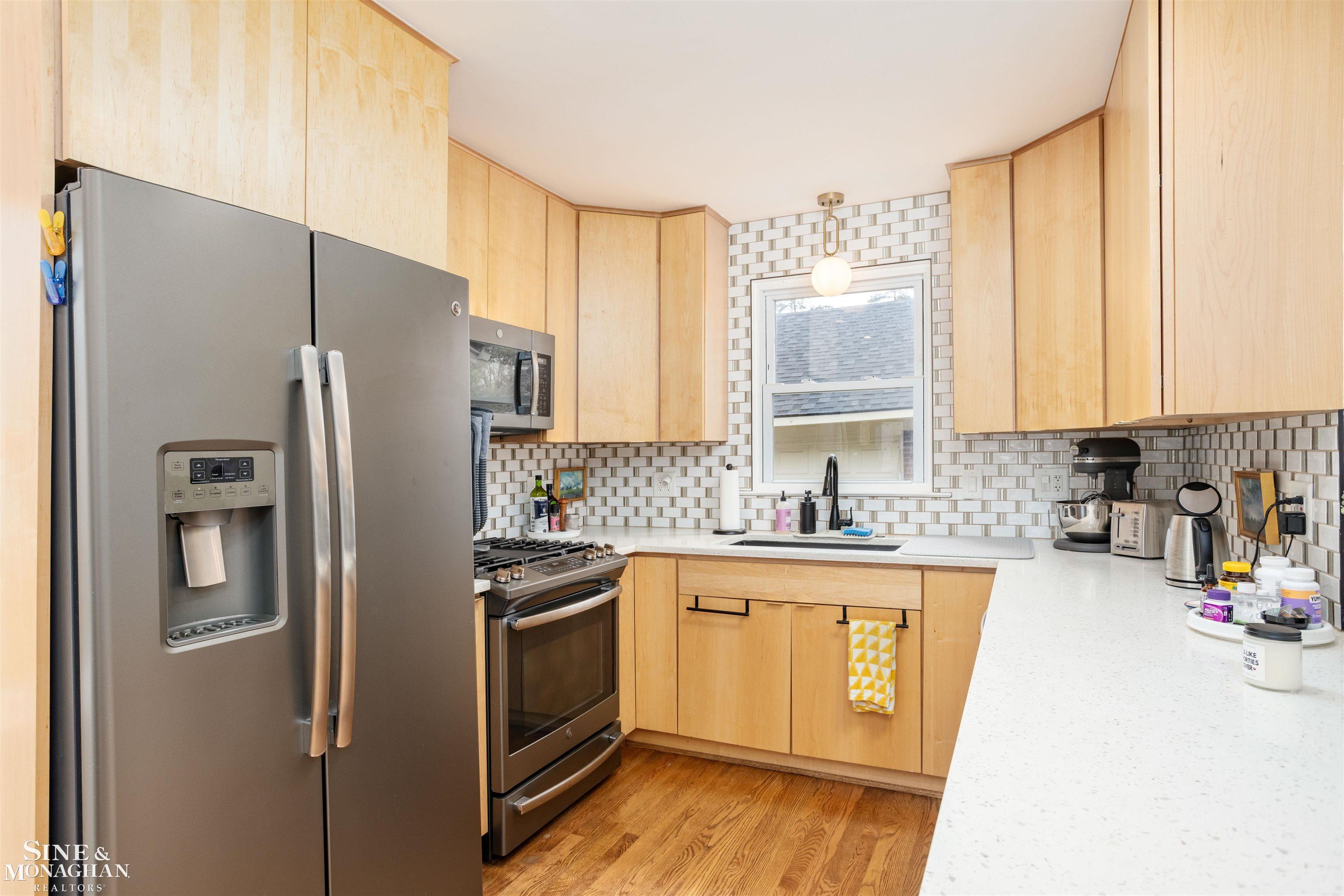 484 Bournemouth Circle