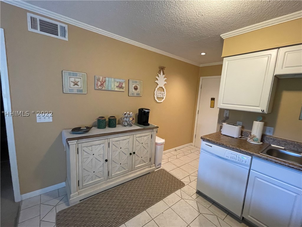 40 Folly Field Road Unit: B9