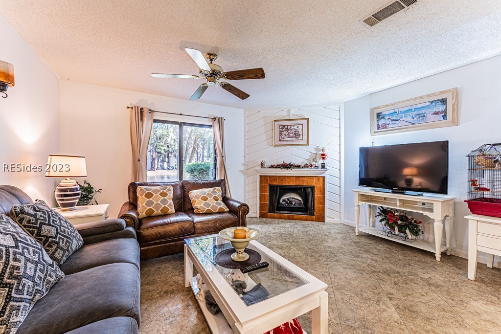 96 Mathews Drive Unit: 74