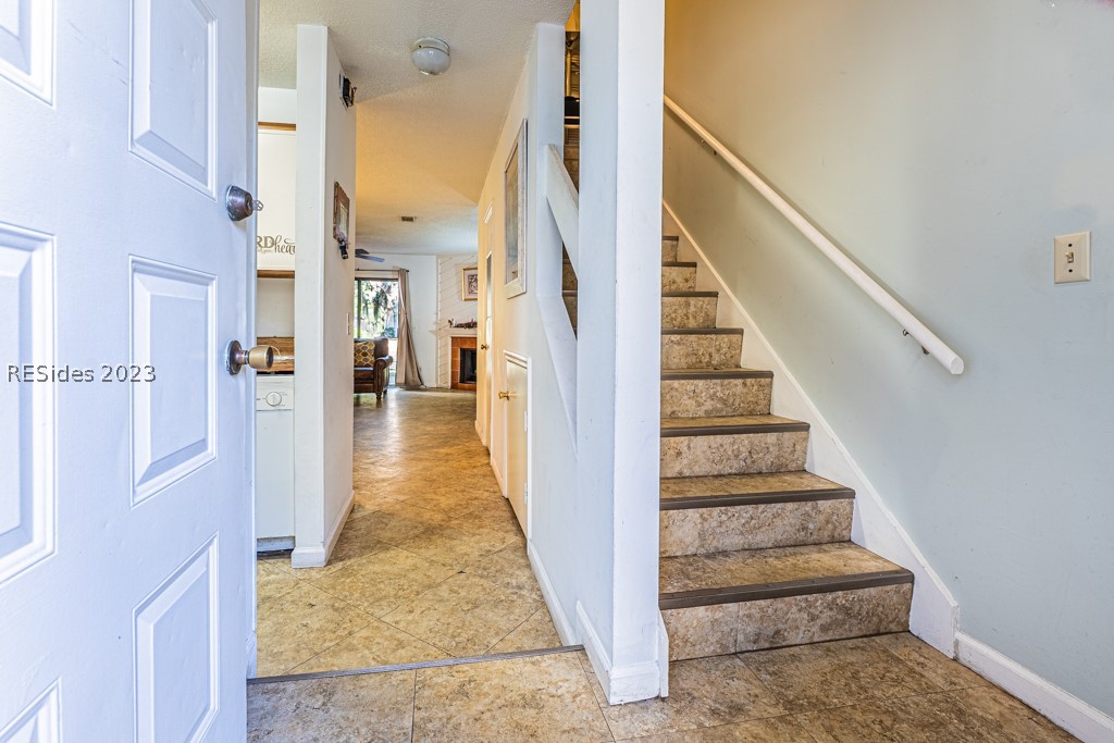 96 Mathews Drive Unit: 74