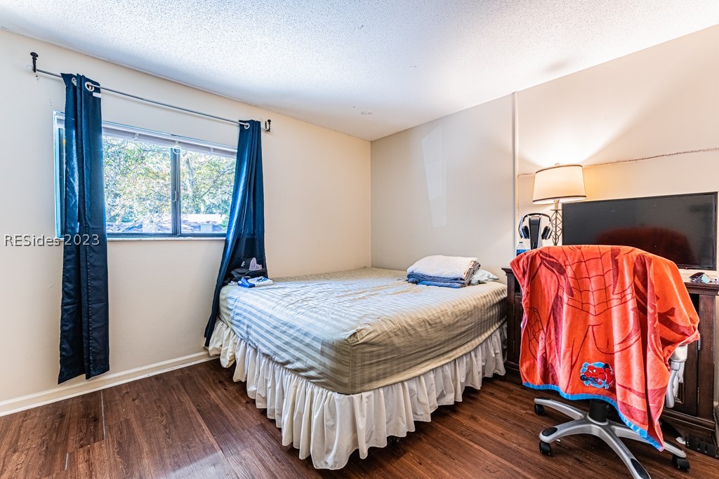 96 Mathews Drive Unit: 74